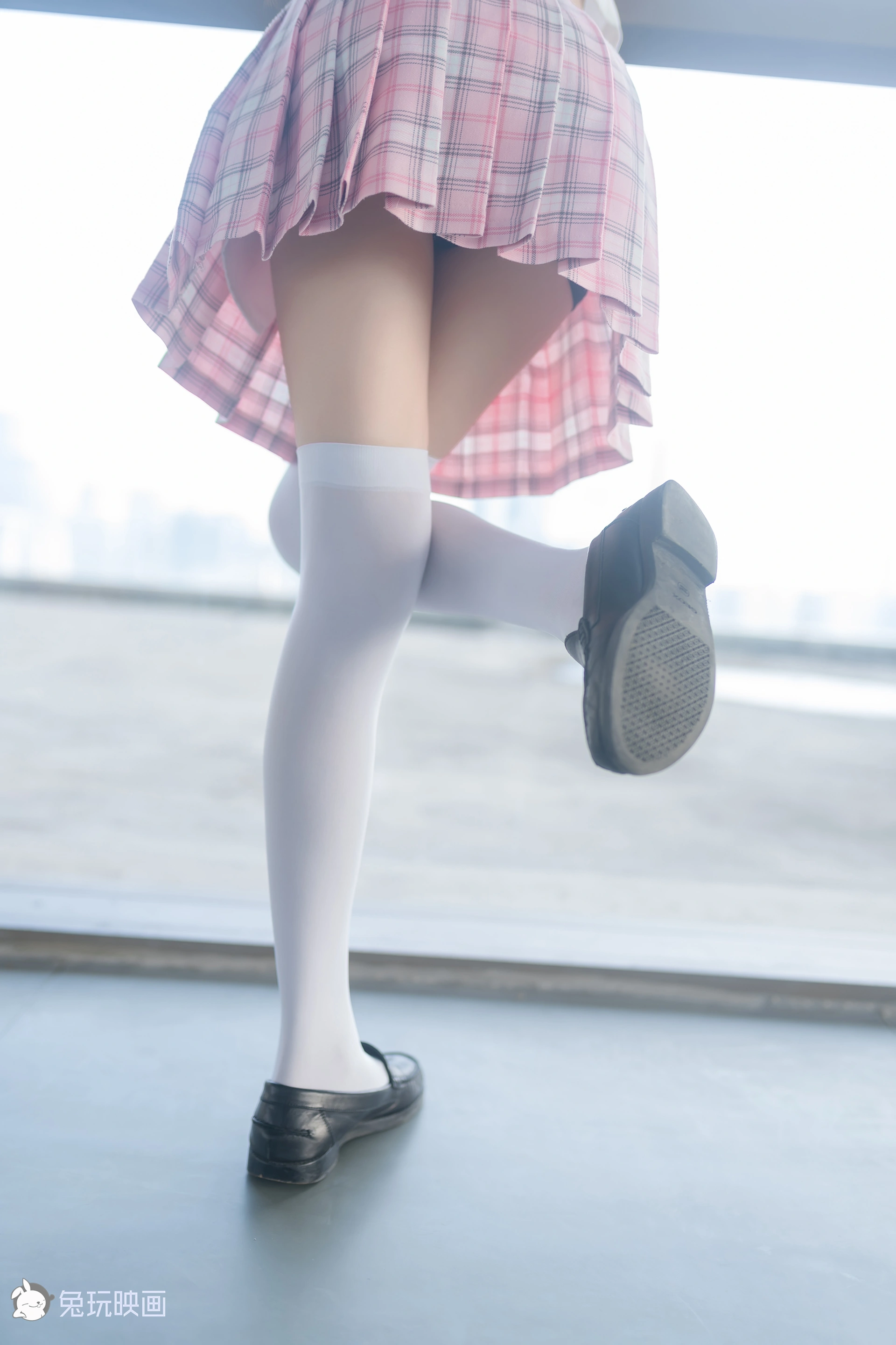 C04.003 粉嫩嫩 [41P-68MB]