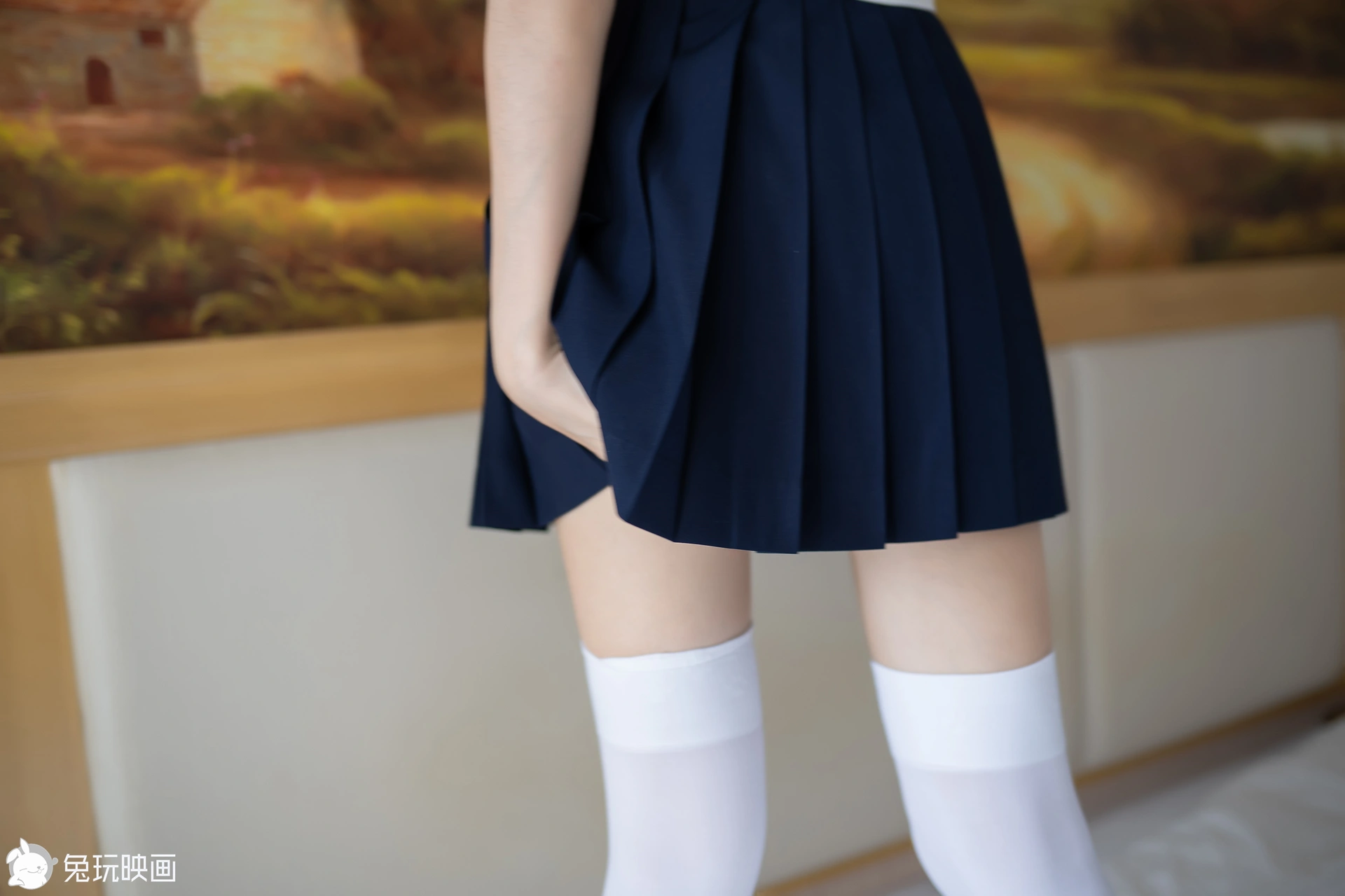 C20.004 短裙白丝 [38P-67MB]