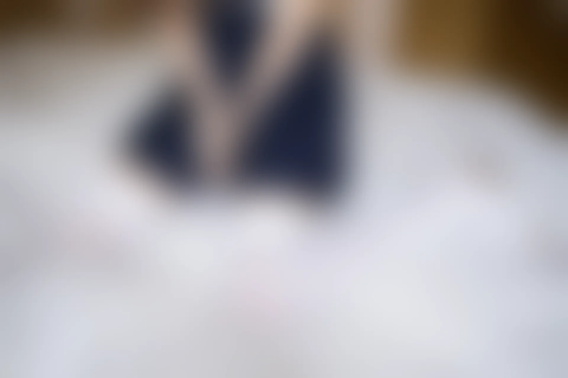 C20.004 短裙白丝 [38P-67MB]