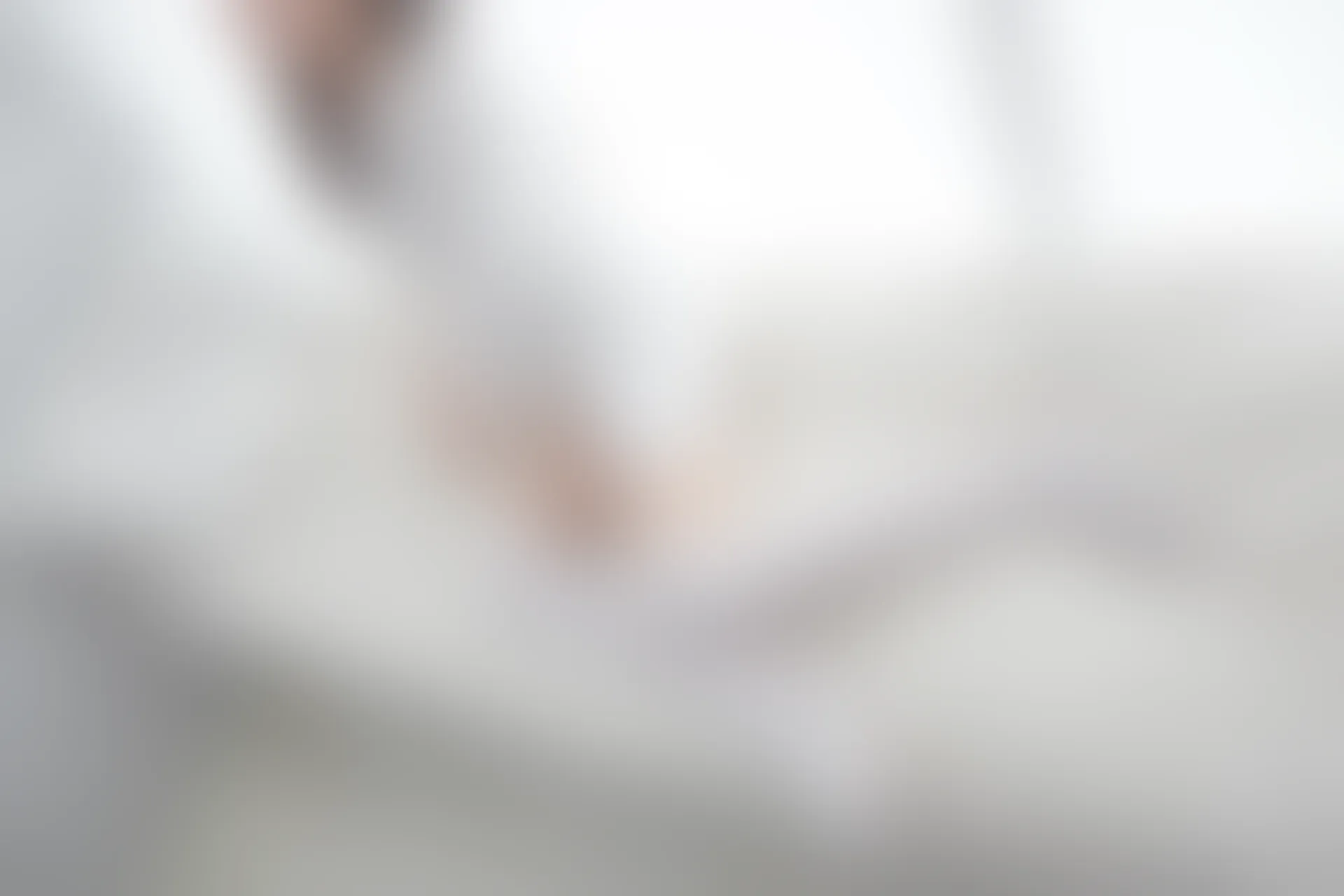 森萝财团 R15-022 [85P-371M]制服, 森萝财团, 白丝, 美腿
