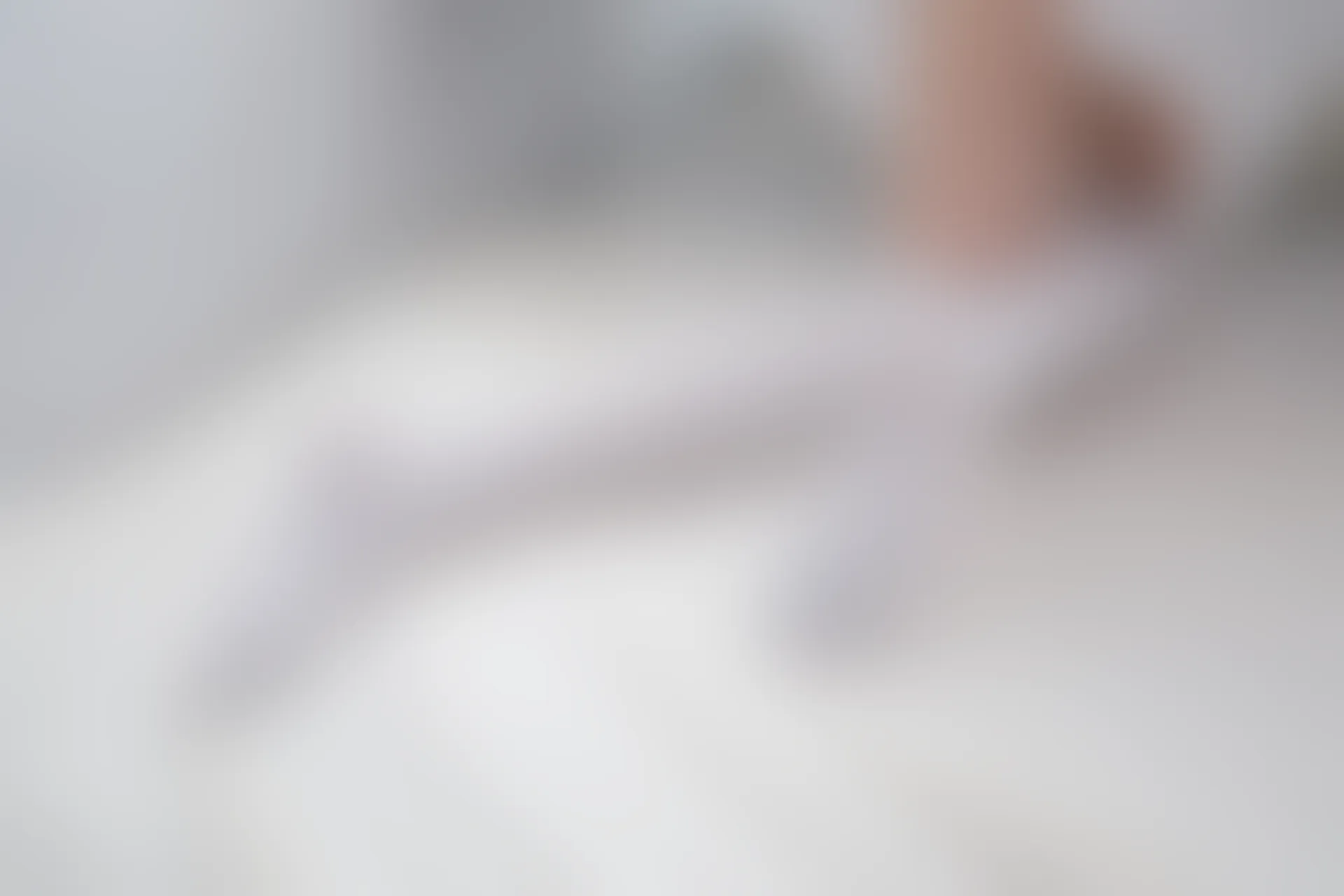 森萝财团 R15-022 [85P-371M]制服, 森萝财团, 白丝, 美腿