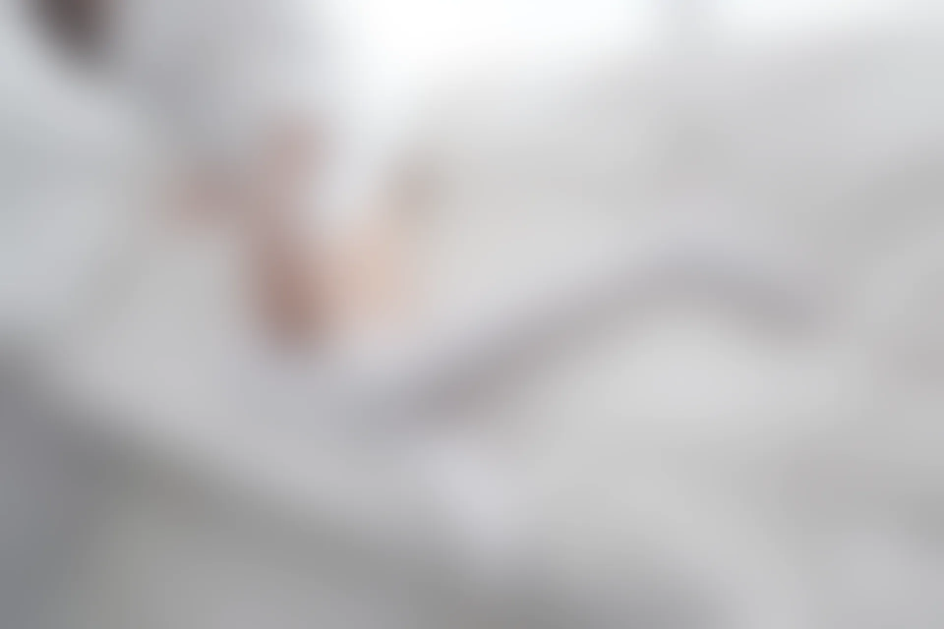 森萝财团 R15-022 [85P-371M]制服, 森萝财团, 白丝, 美腿