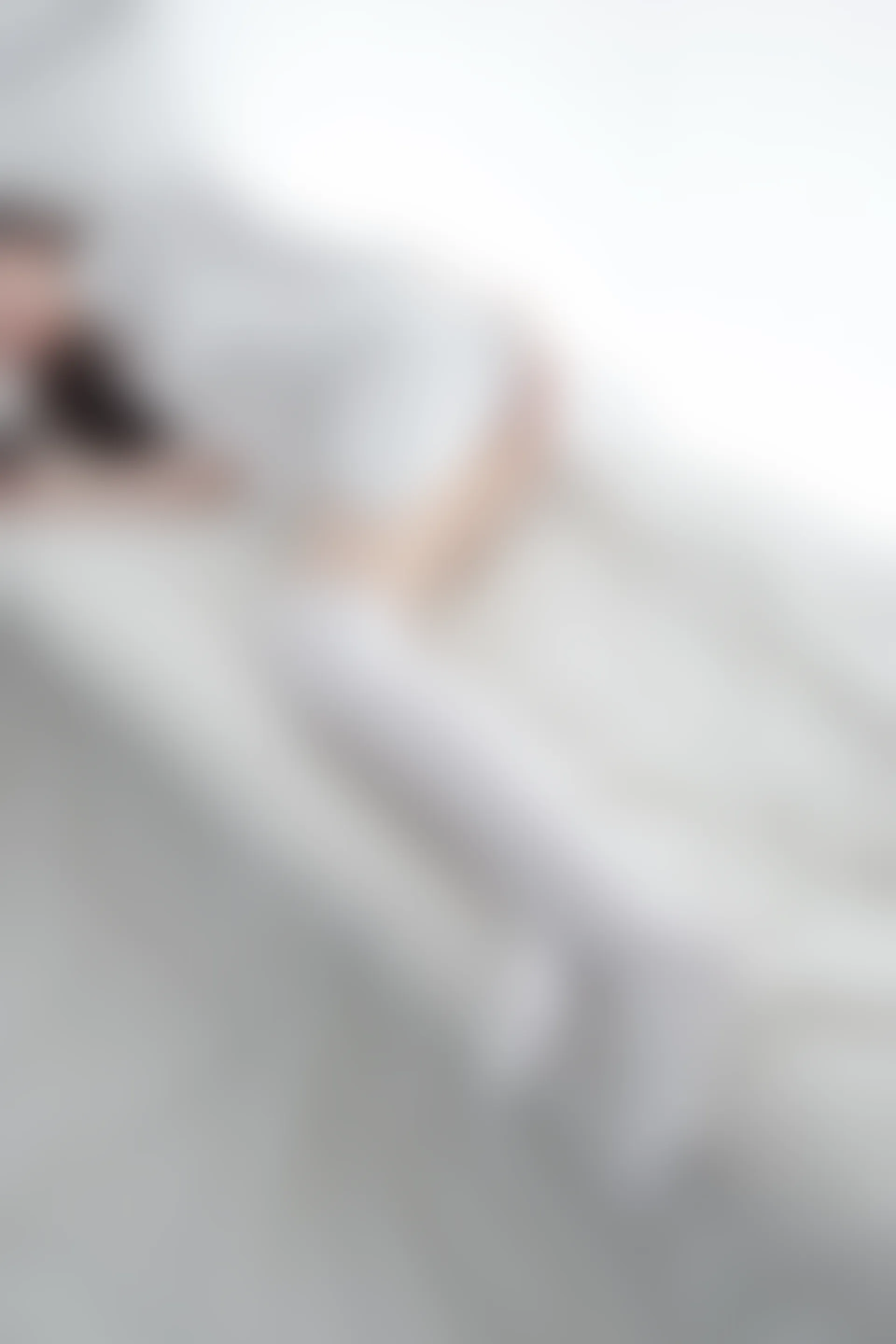森萝财团 R15-022 [85P-371M]制服, 森萝财团, 白丝, 美腿