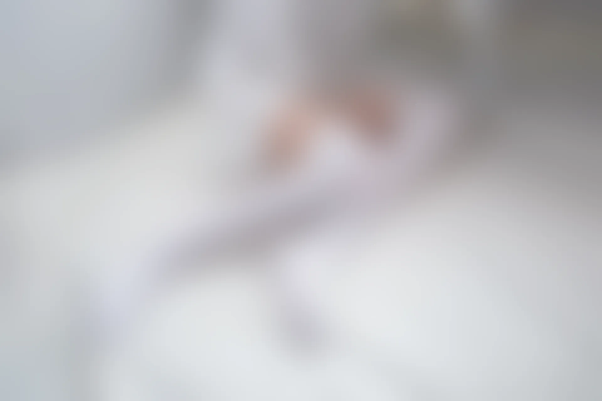 森萝财团 R15-022 [85P-371M]制服, 森萝财团, 白丝, 美腿