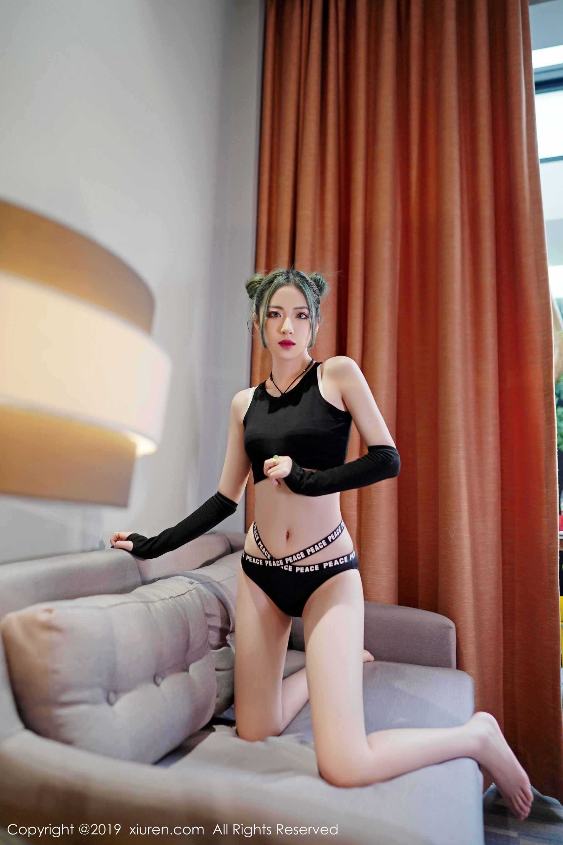 XiuRen秀人网 2019.08.26 No.1644 贾诗晗 [50+1P]