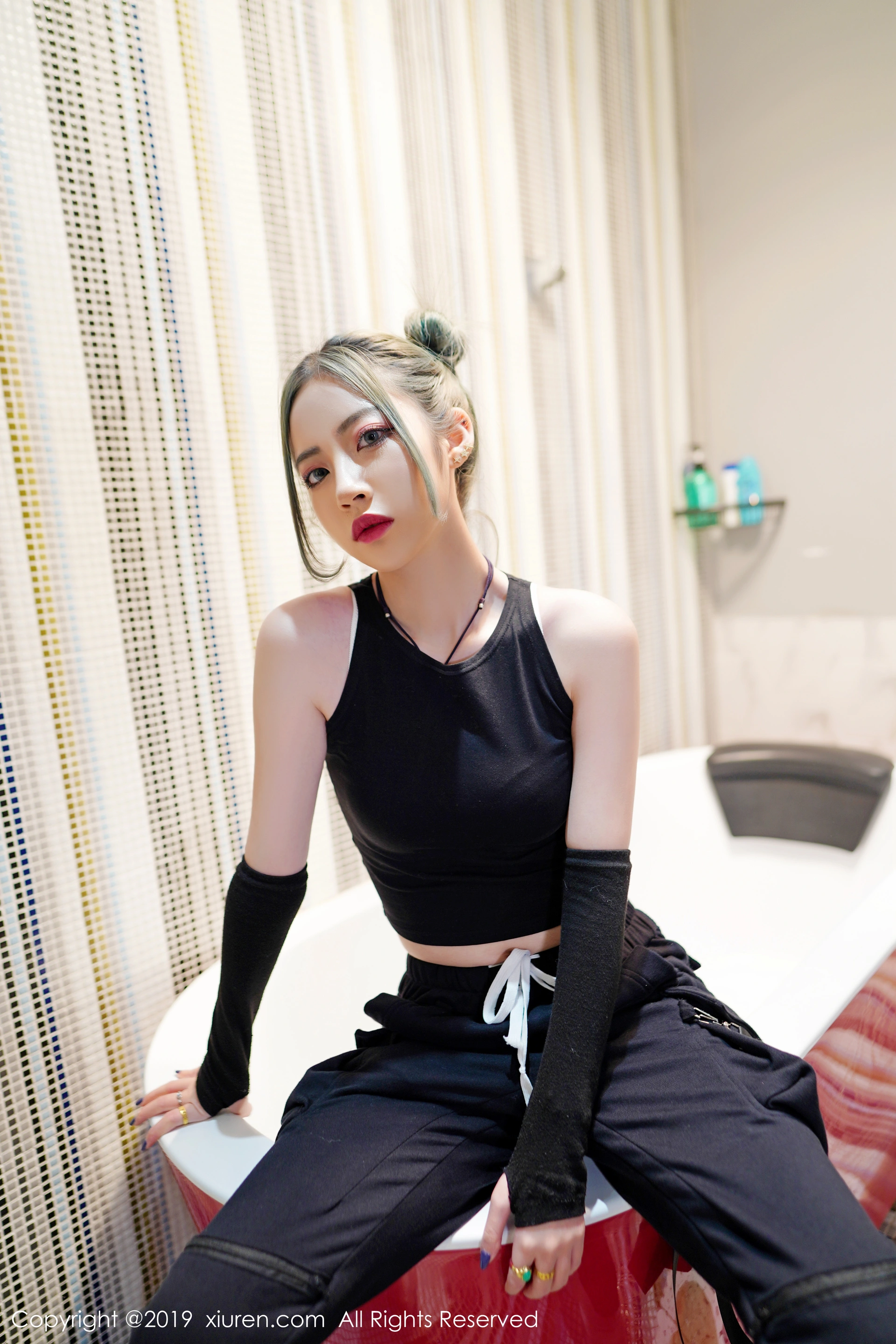 XiuRen秀人网 2019.08.26 No.1644 贾诗晗 [50+1P]