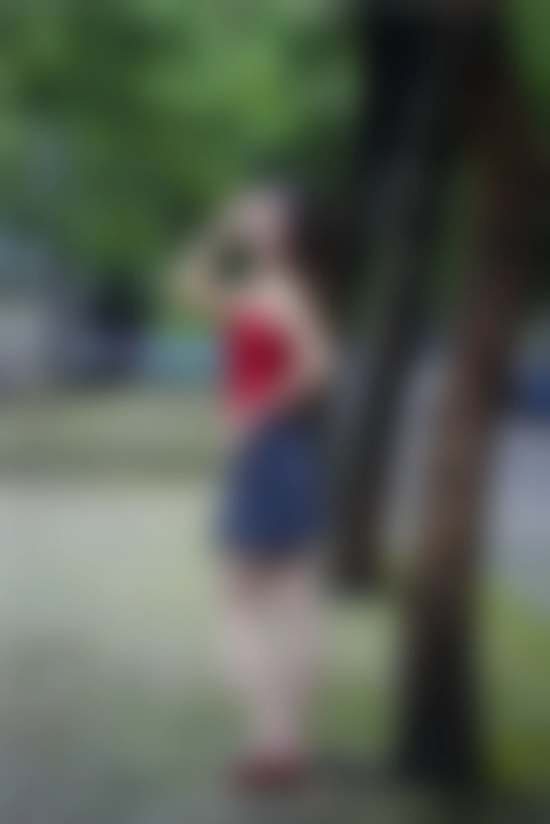 初夏女神 NO.045 依依 复古街头[130P+1V／4.44GB]