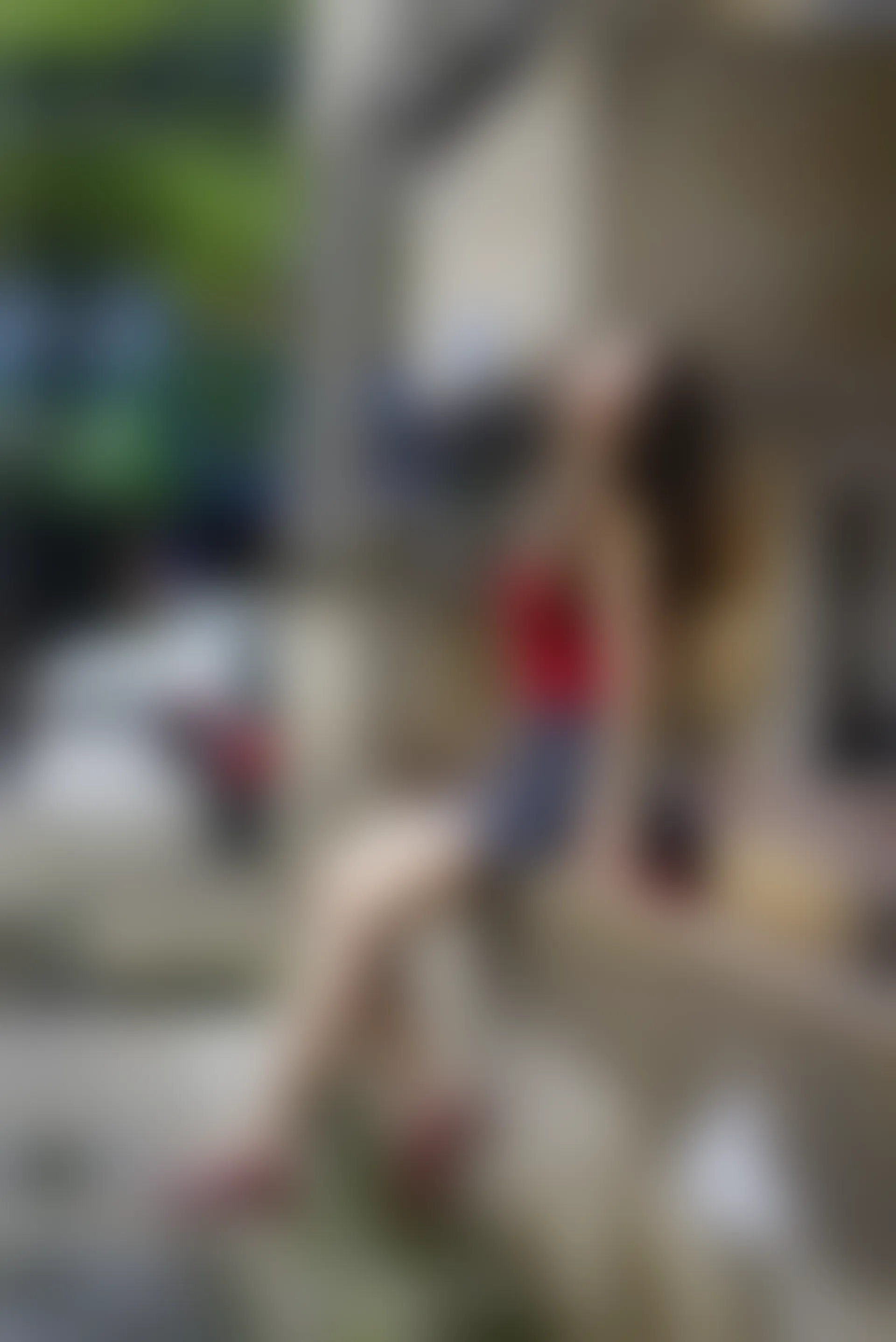 初夏女神 NO.045 依依 复古街头[130P+1V／4.44GB]