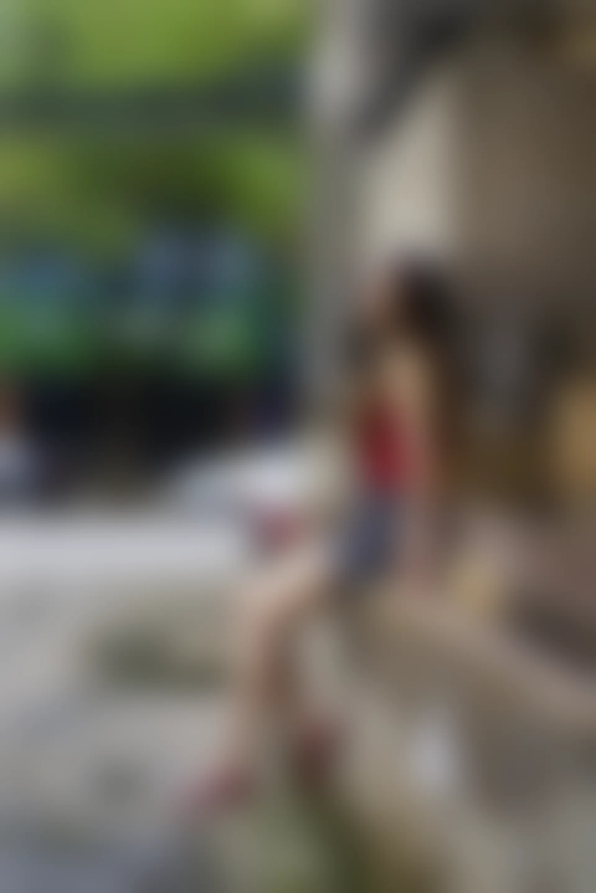 初夏女神 NO.045 依依 复古街头[130P+1V／4.44GB]