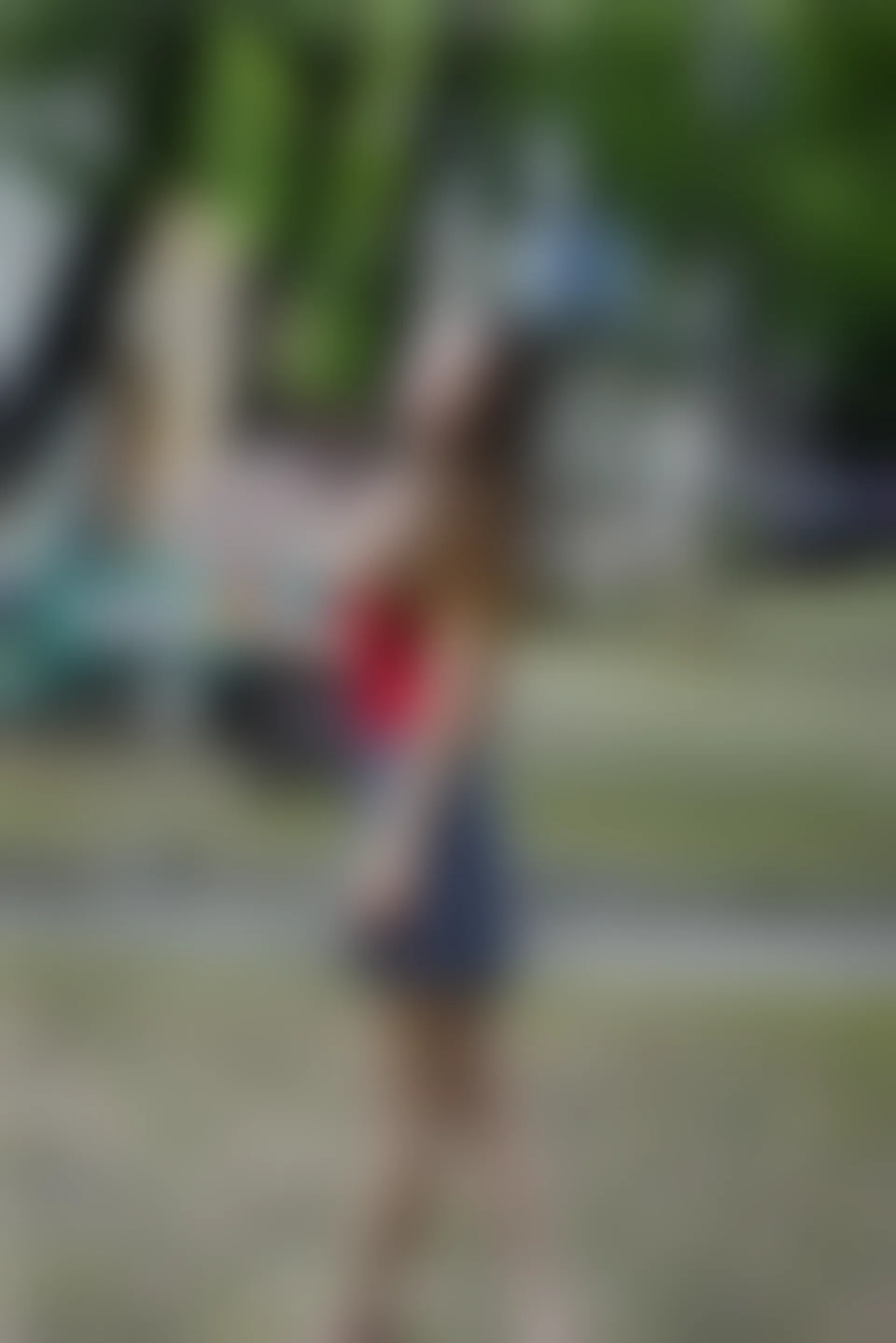 初夏女神 NO.045 依依 复古街头[130P+1V／4.44GB]