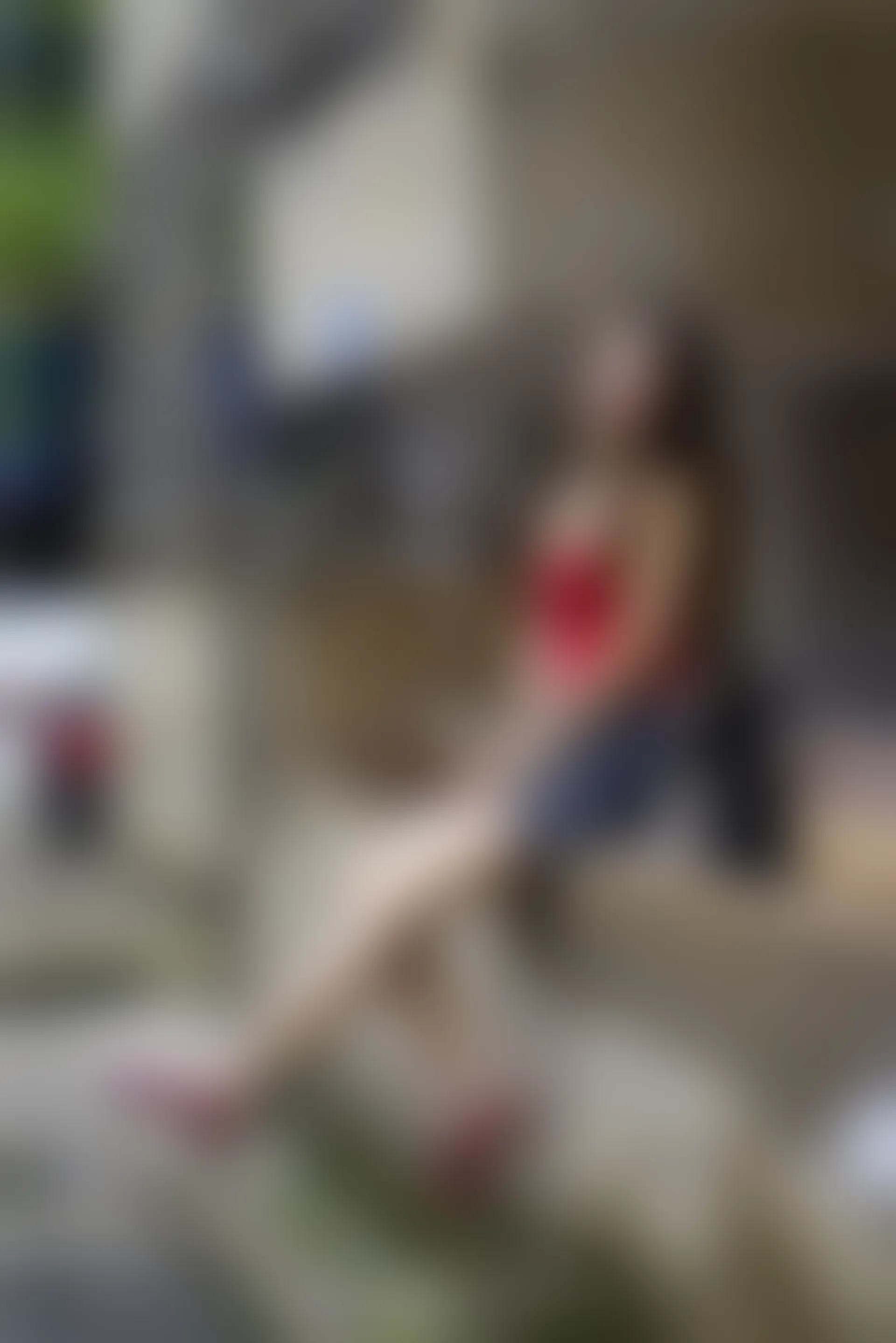 初夏女神 NO.045 依依 复古街头[130P+1V／4.44GB]