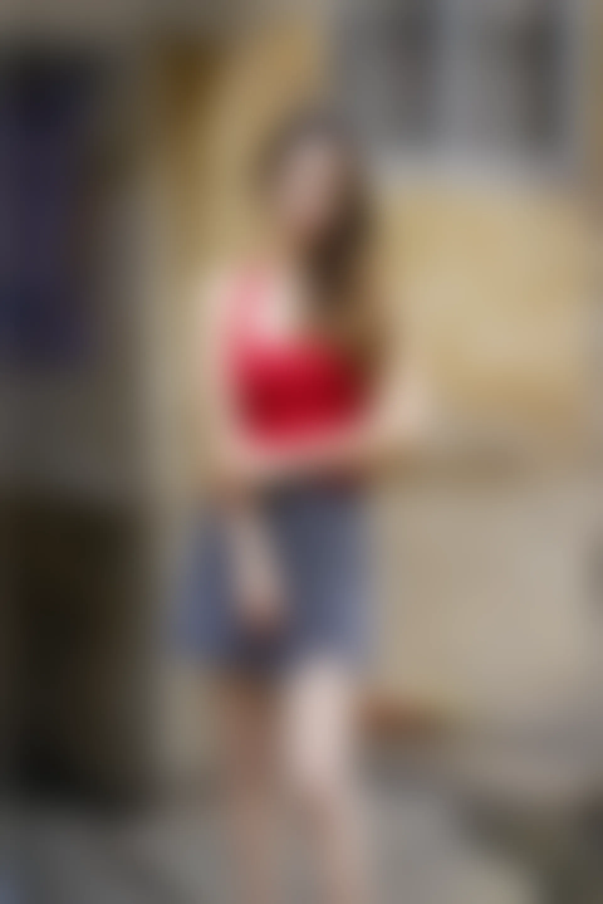 初夏女神 NO.045 依依 复古街头[130P+1V／4.44GB]