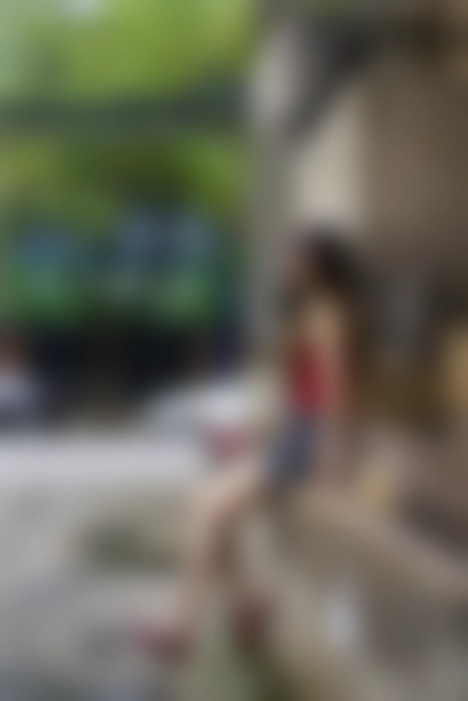 初夏女神 NO.045 依依 复古街头[130P+1V／4.44GB]