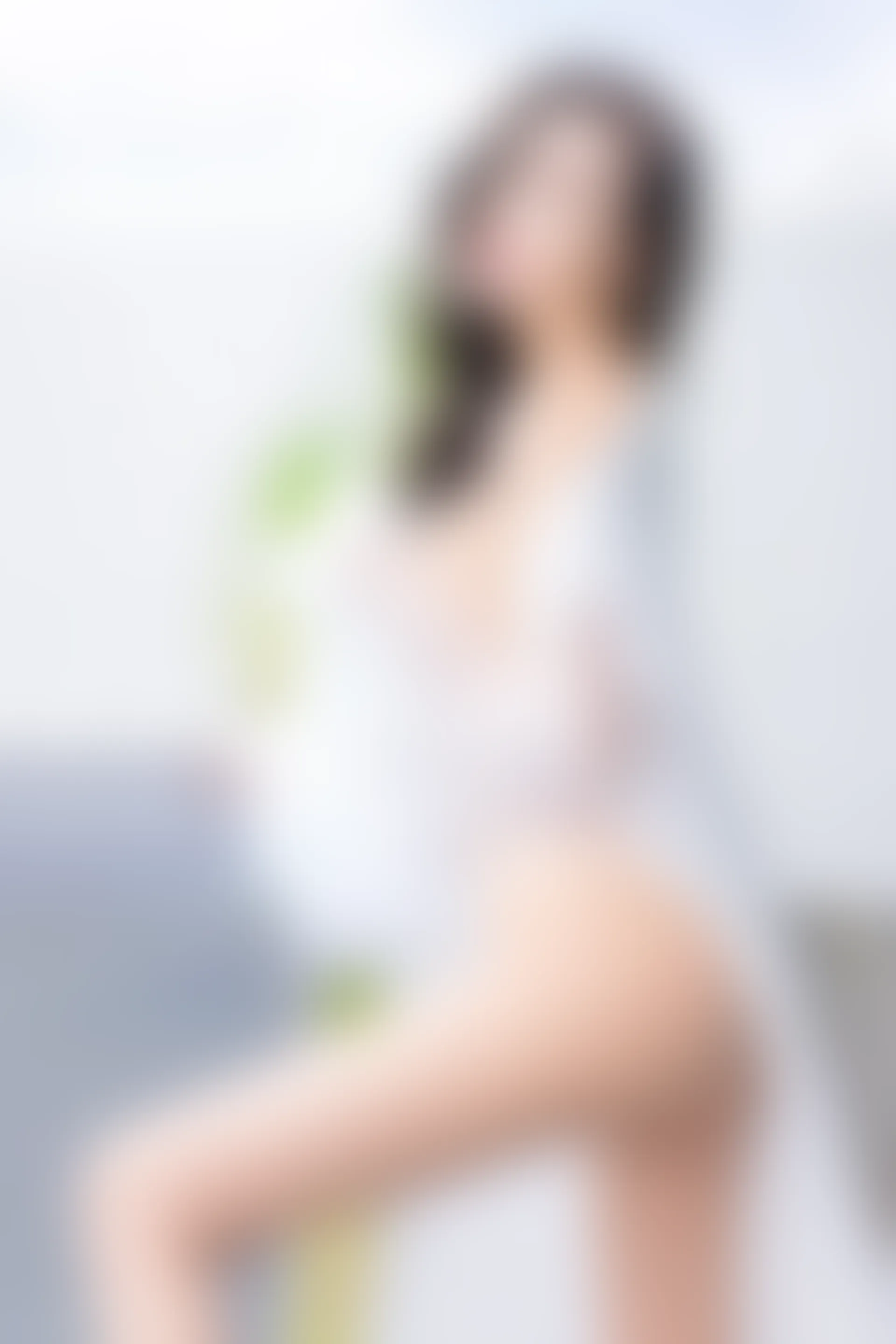 XiuRen秀人网 2022.01.04 No.4420 艾静香 三亚旅拍[48+1P 425MB]
