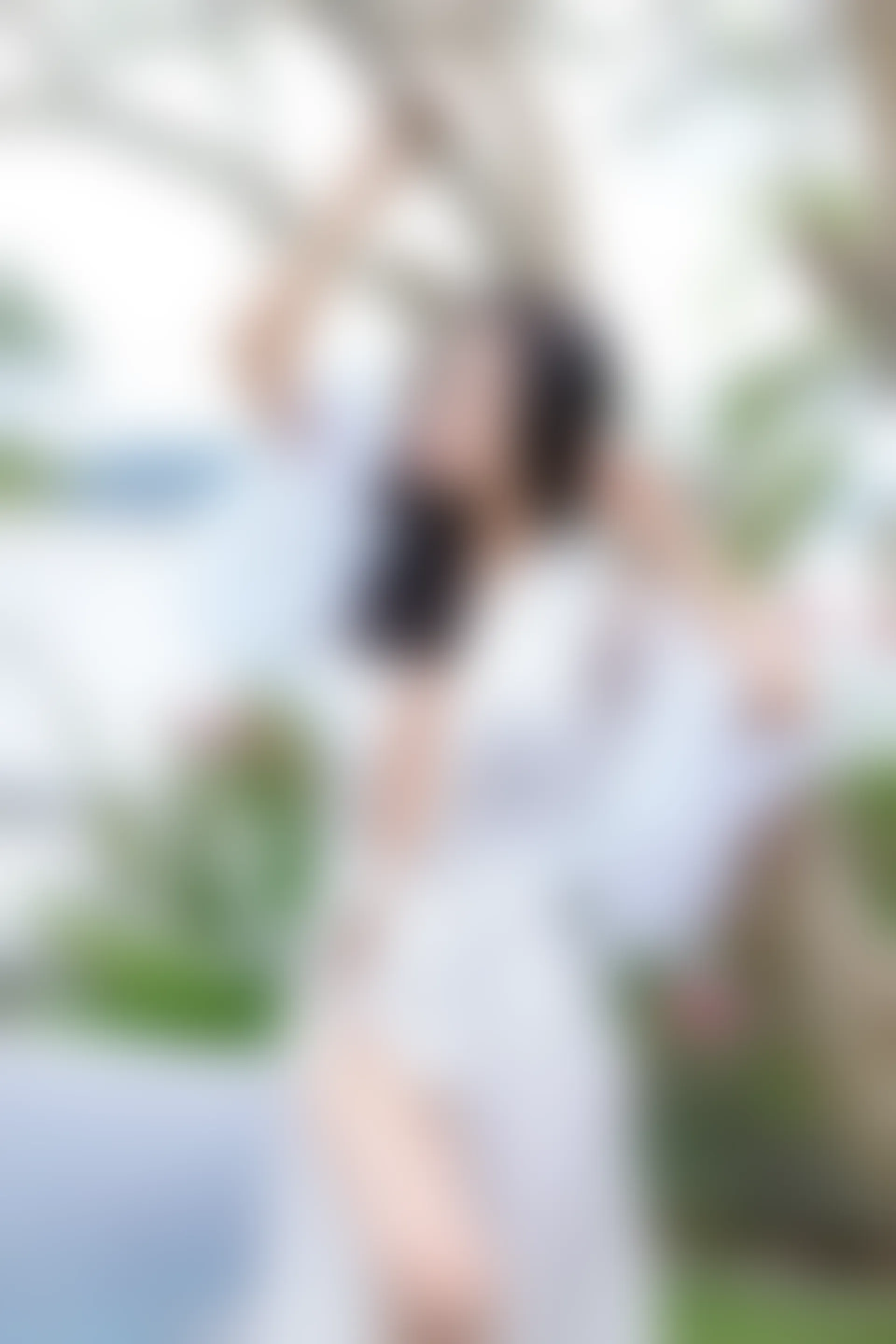 XiuRen秀人网 2022.01.04 No.4420 艾静香 三亚旅拍[48+1P 425MB]