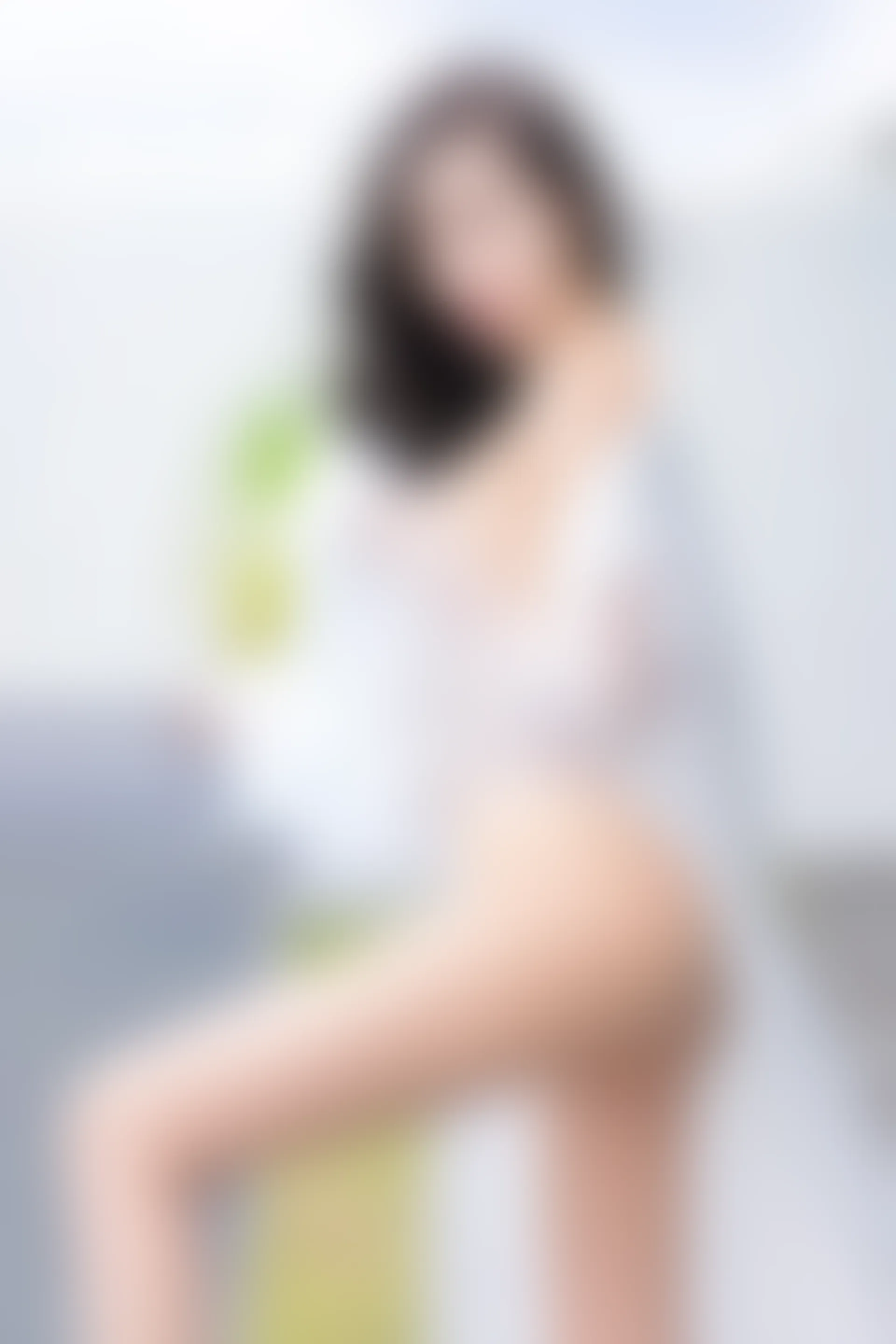 XiuRen秀人网 2022.01.04 No.4420 艾静香 三亚旅拍[48+1P 425MB]