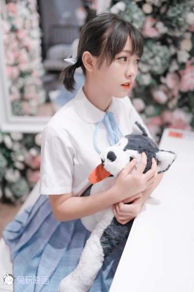 VOL.009 邻家妹妹 [41P-388MB]