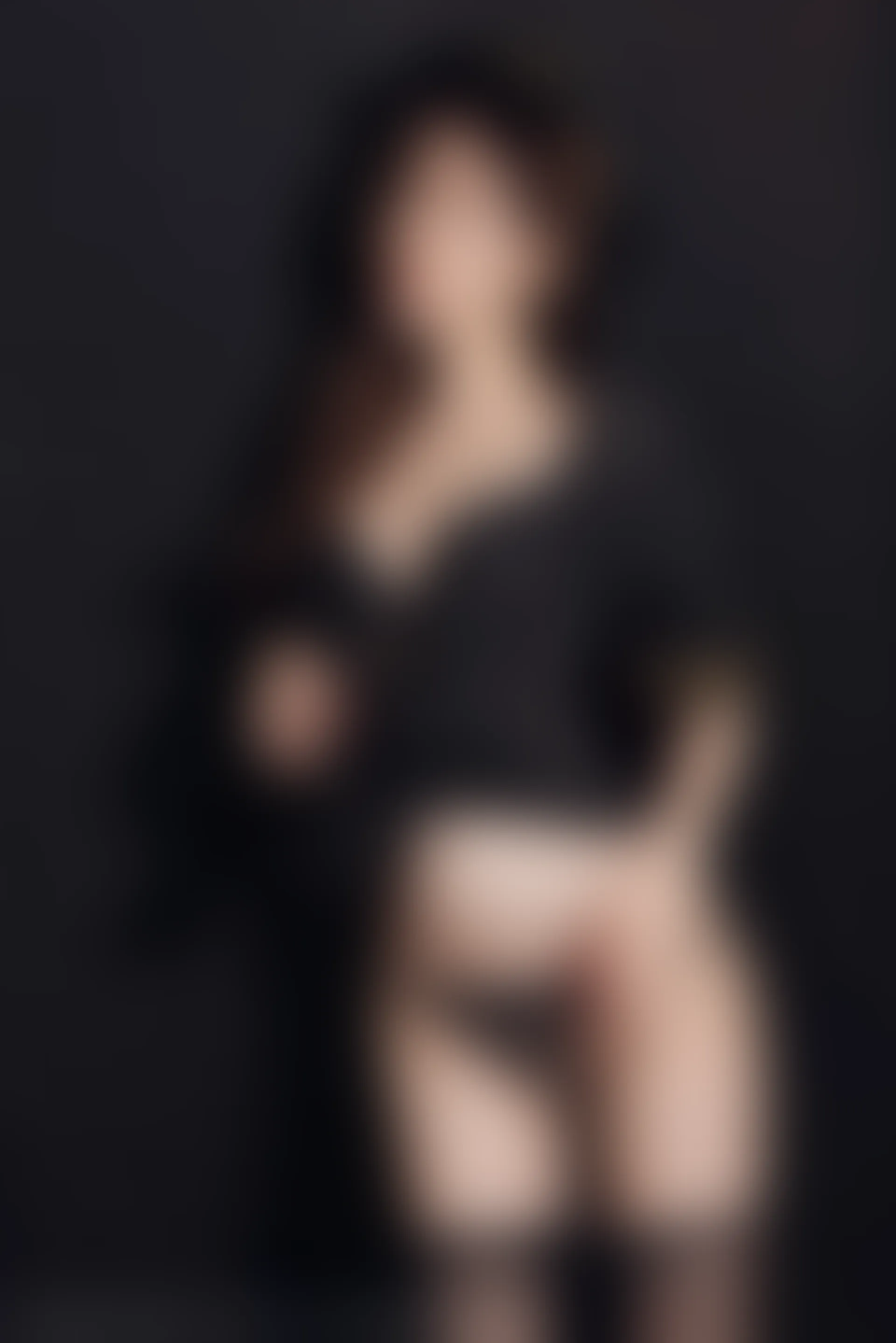 XiuRen秀人网 2021.12.17 No.4355 美桃酱 黑丝美腿[64+1P 697MB]