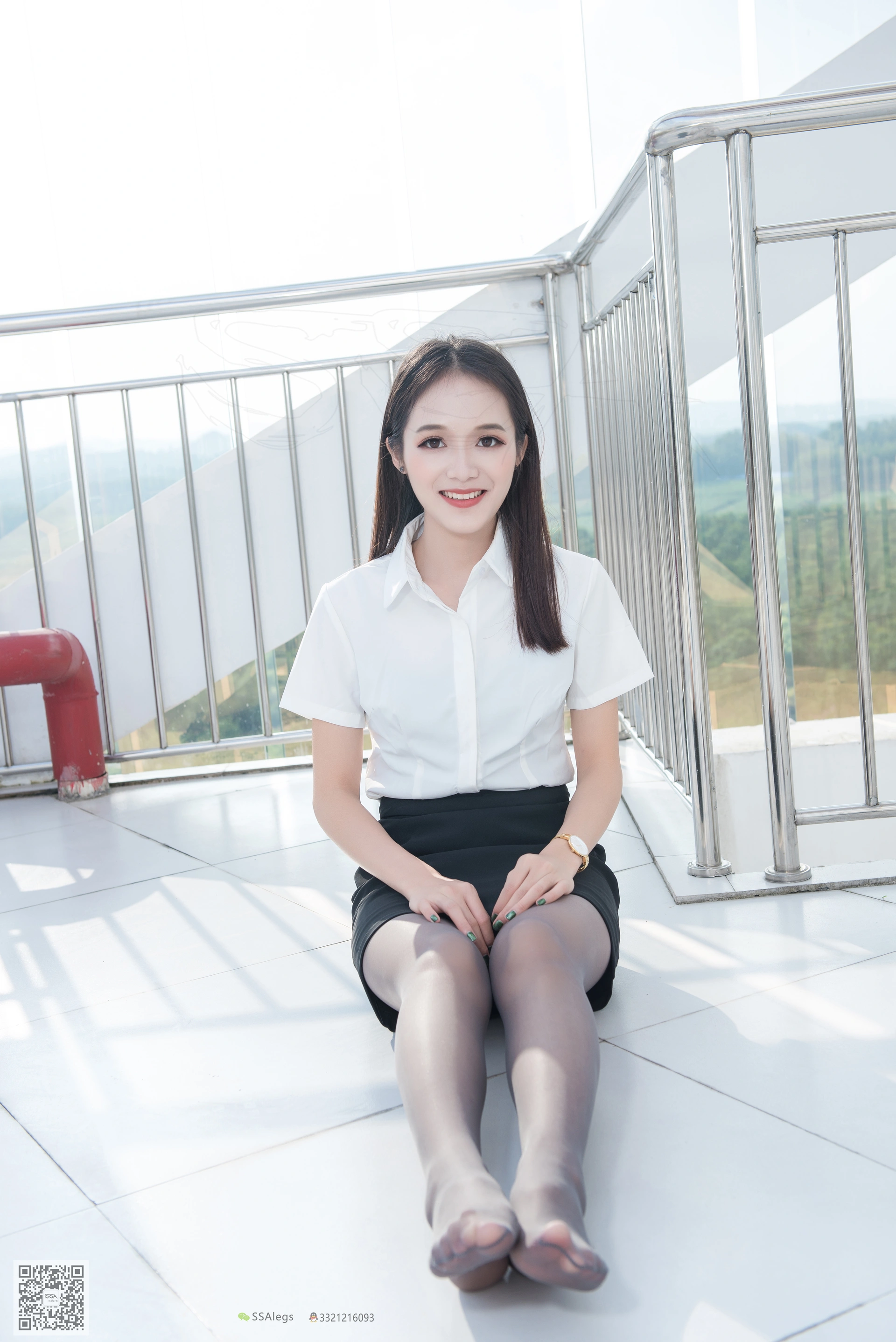 SSA丝社 超清写真 NO.041 兰兰 灰丝女秘书带你看项目[99P-1.04GB]