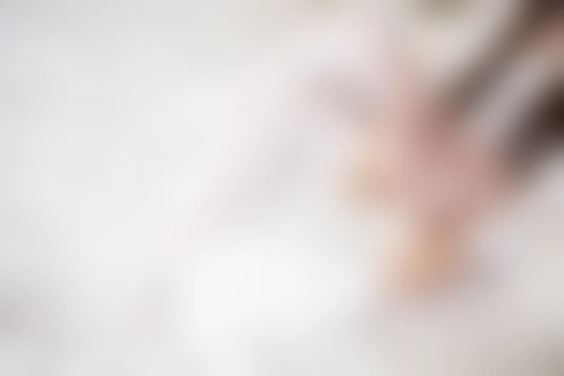 C35.002 粉色格裙 [40P-72MB]