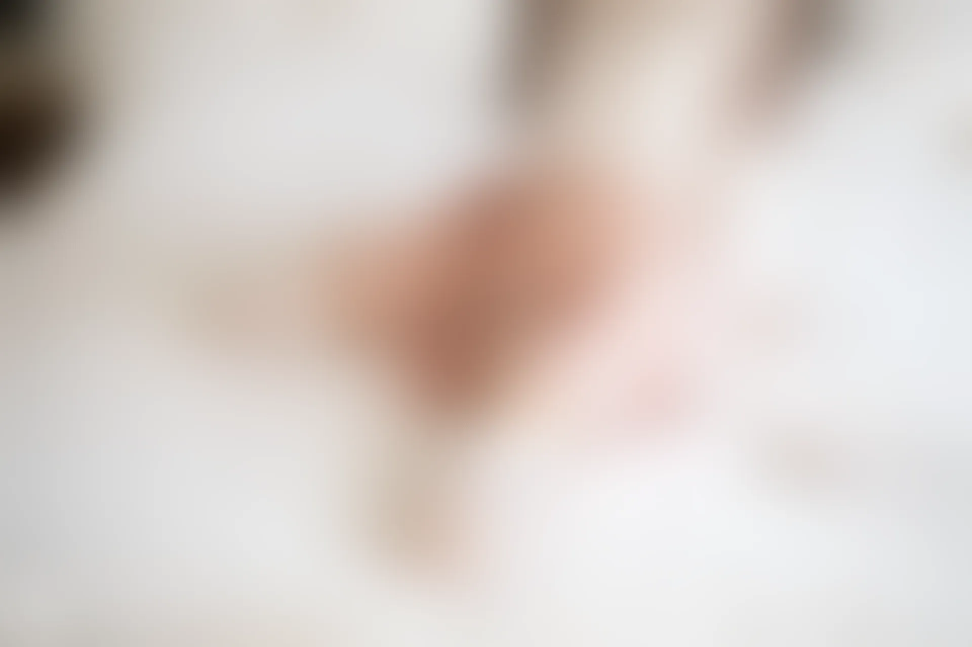 C35.002 粉色格裙 [40P-72MB]