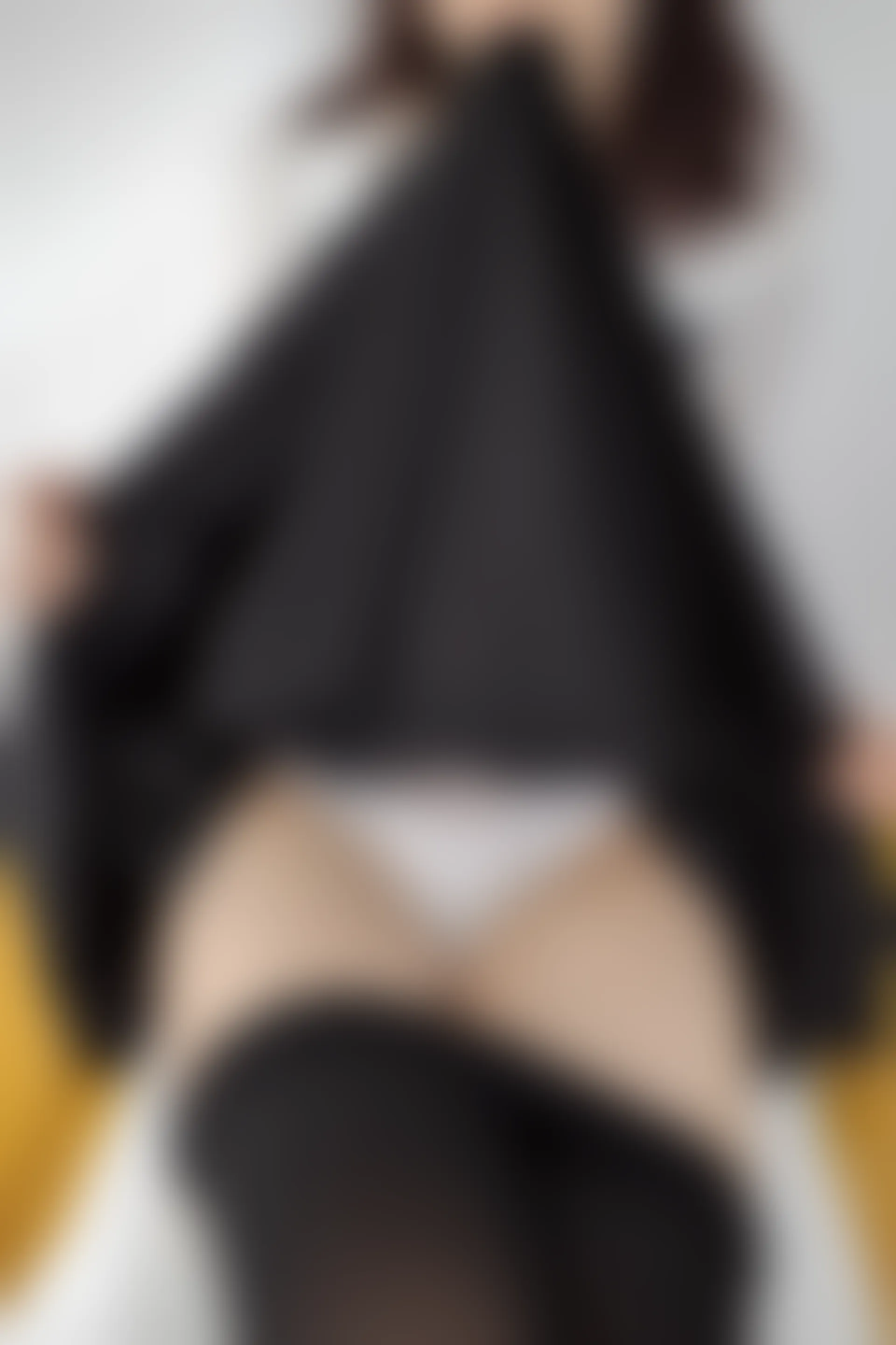 森萝财团 内部-005 黑丝学院风背带裙 [113P1V-3.61GB]