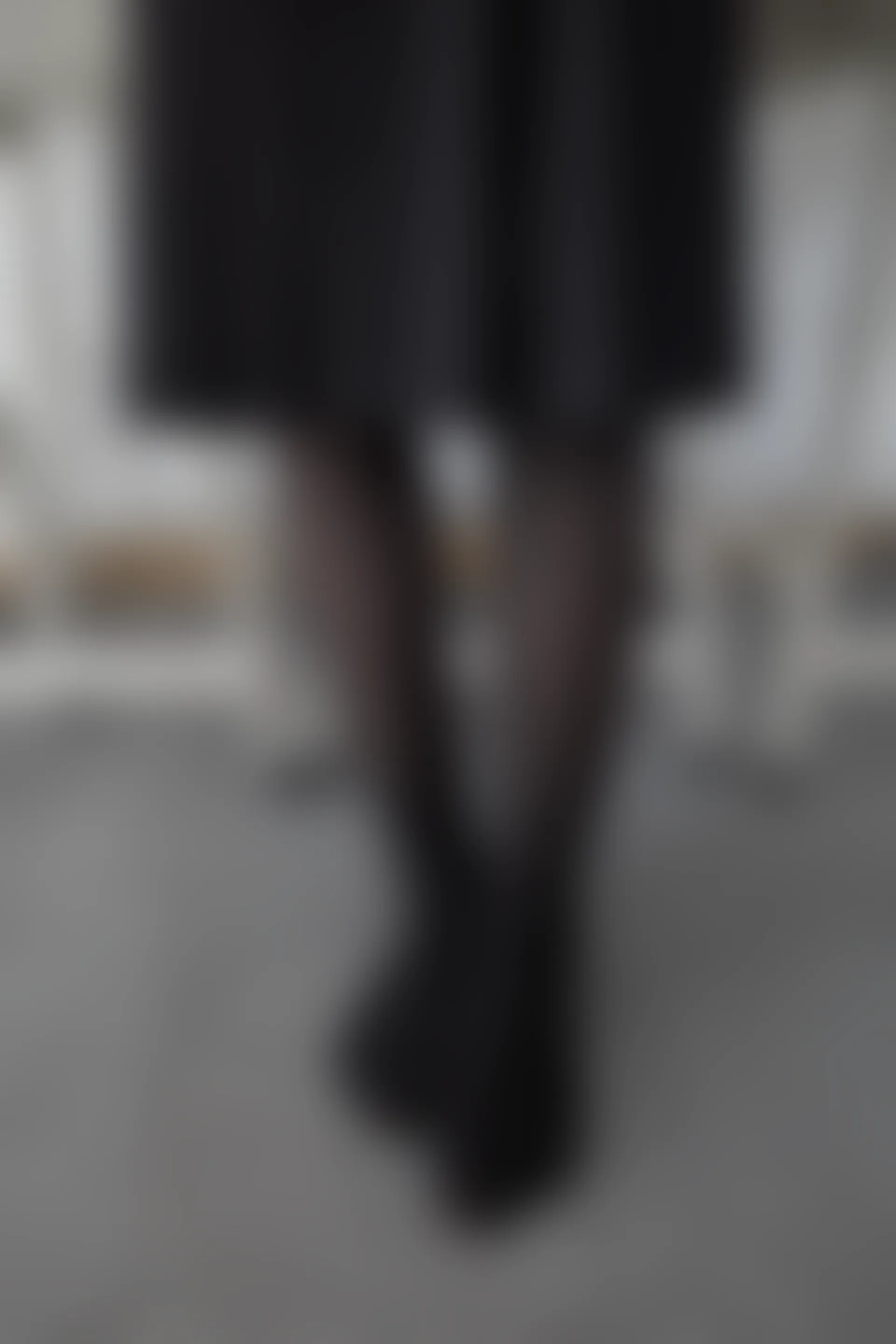 森萝财团 内部-005 黑丝学院风背带裙 [113P1V-3.61GB]