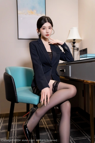 XiuRen秀人网 2022.01.14 No.4468 周于希Sally 美腿性感[82+1P 777MB]