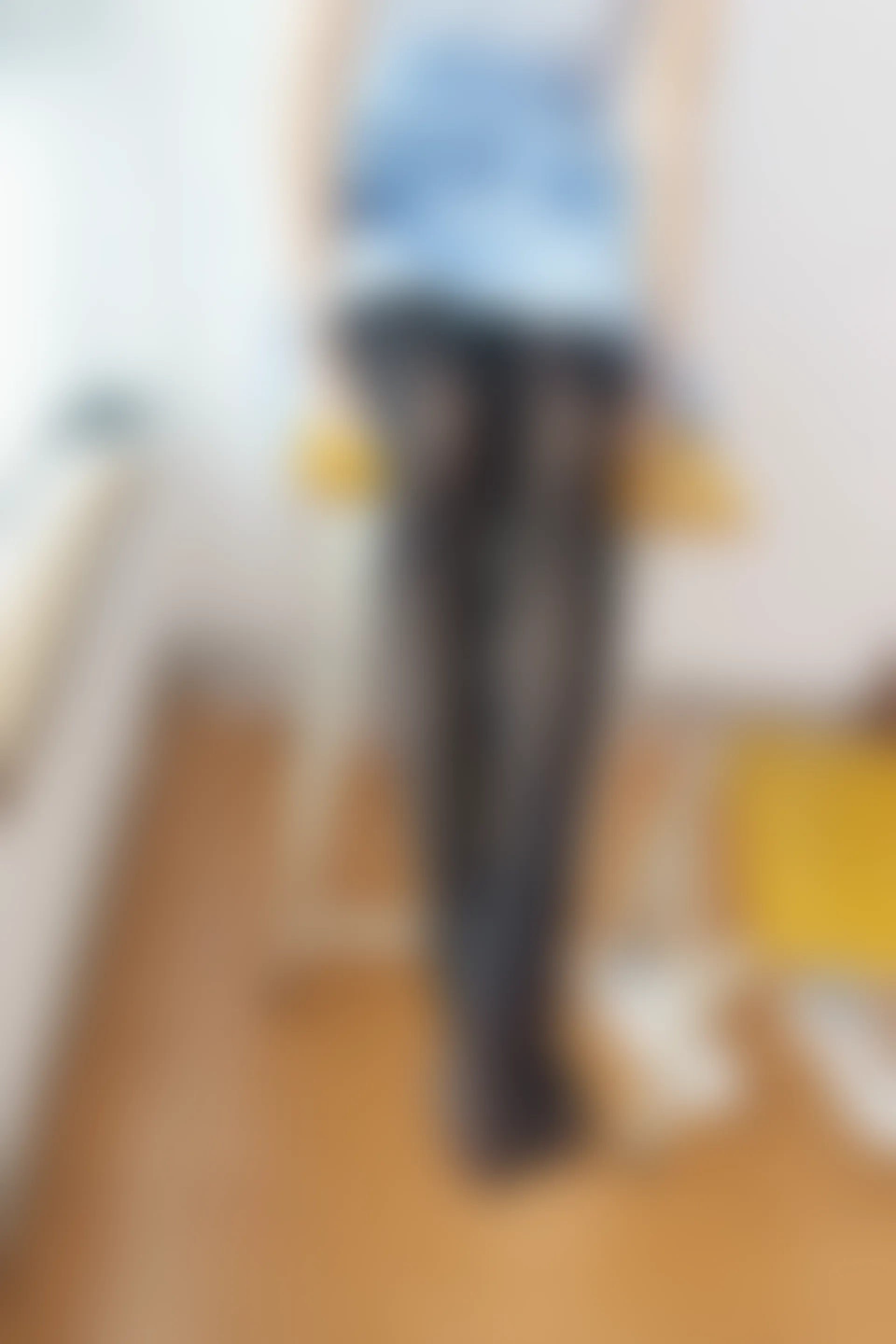 森萝财团 BETA-033 [64P-518M]森萝财团, 美腿, 美足, 露背毛衣, 黑丝