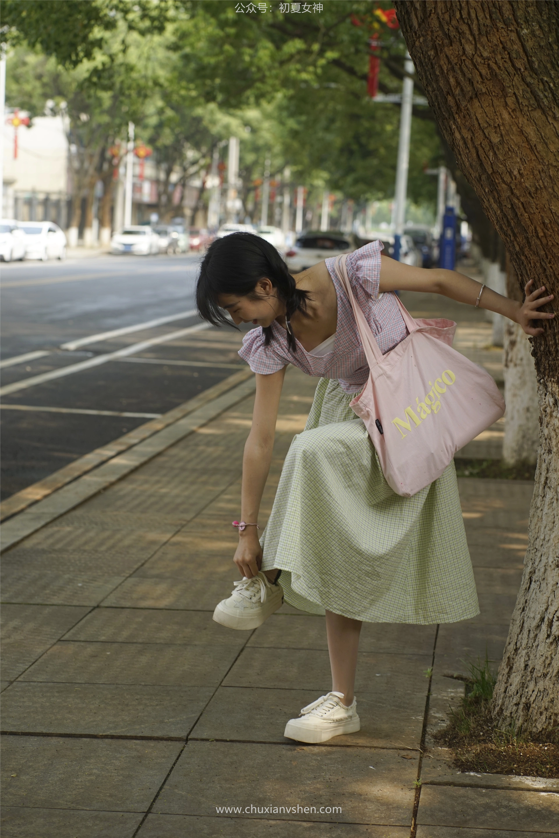 初夏女神 NO.057 点点 糖果女孩[168P+1V／6.45GB]