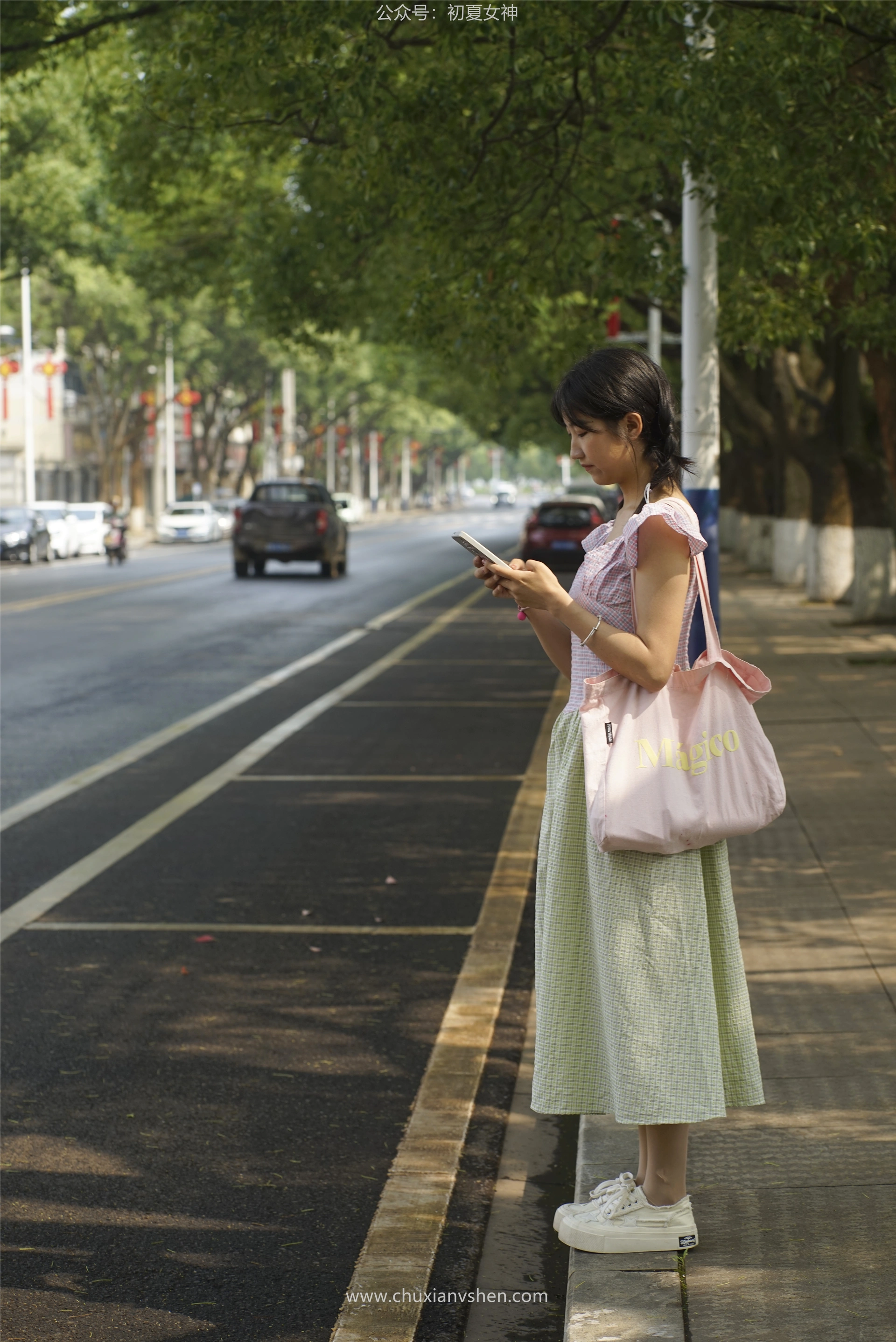 初夏女神 NO.057 点点 糖果女孩[168P+1V／6.45GB]