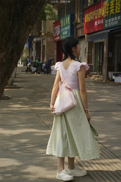 女仆