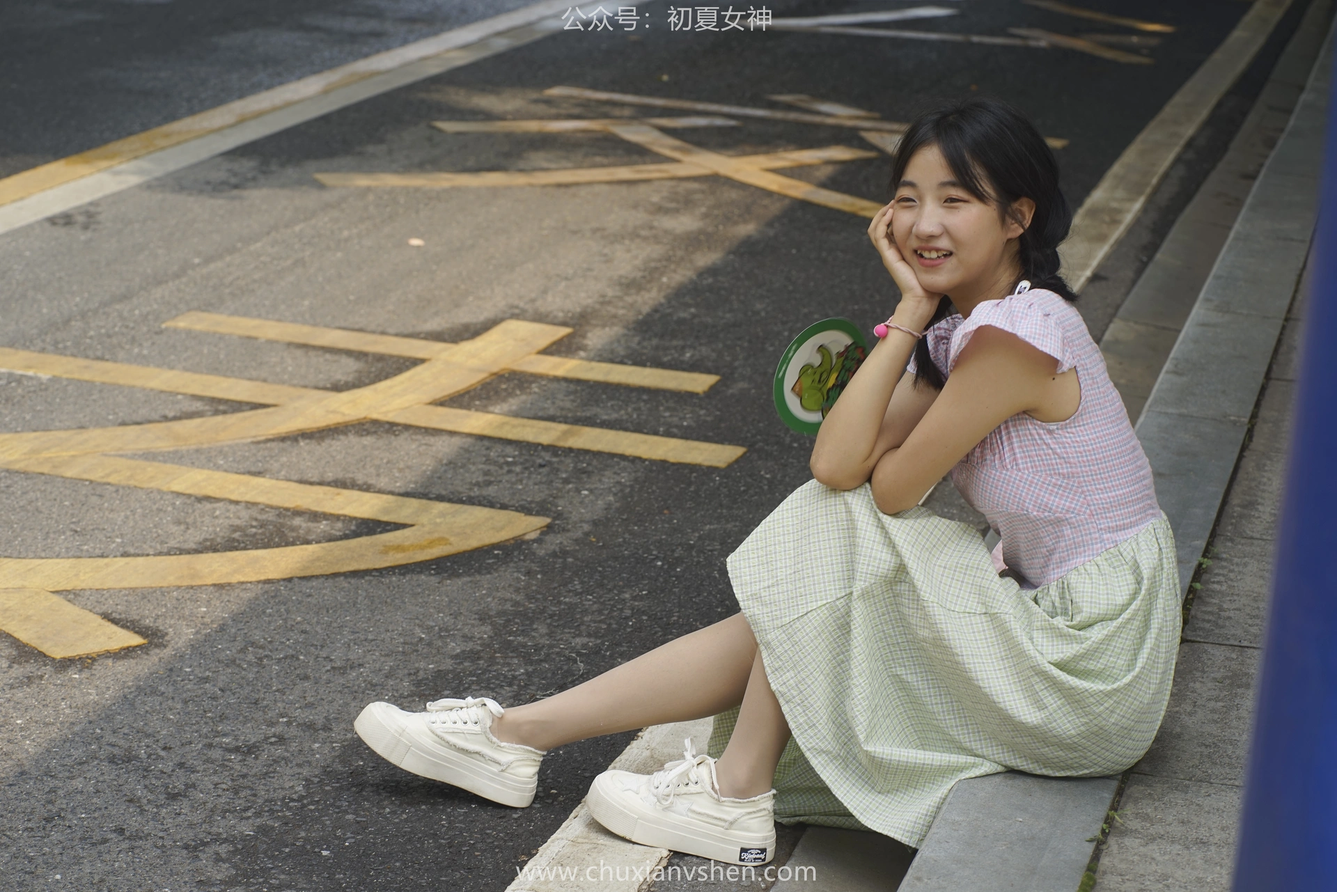 初夏女神 NO.057 点点 糖果女孩[168P+1V／6.45GB]