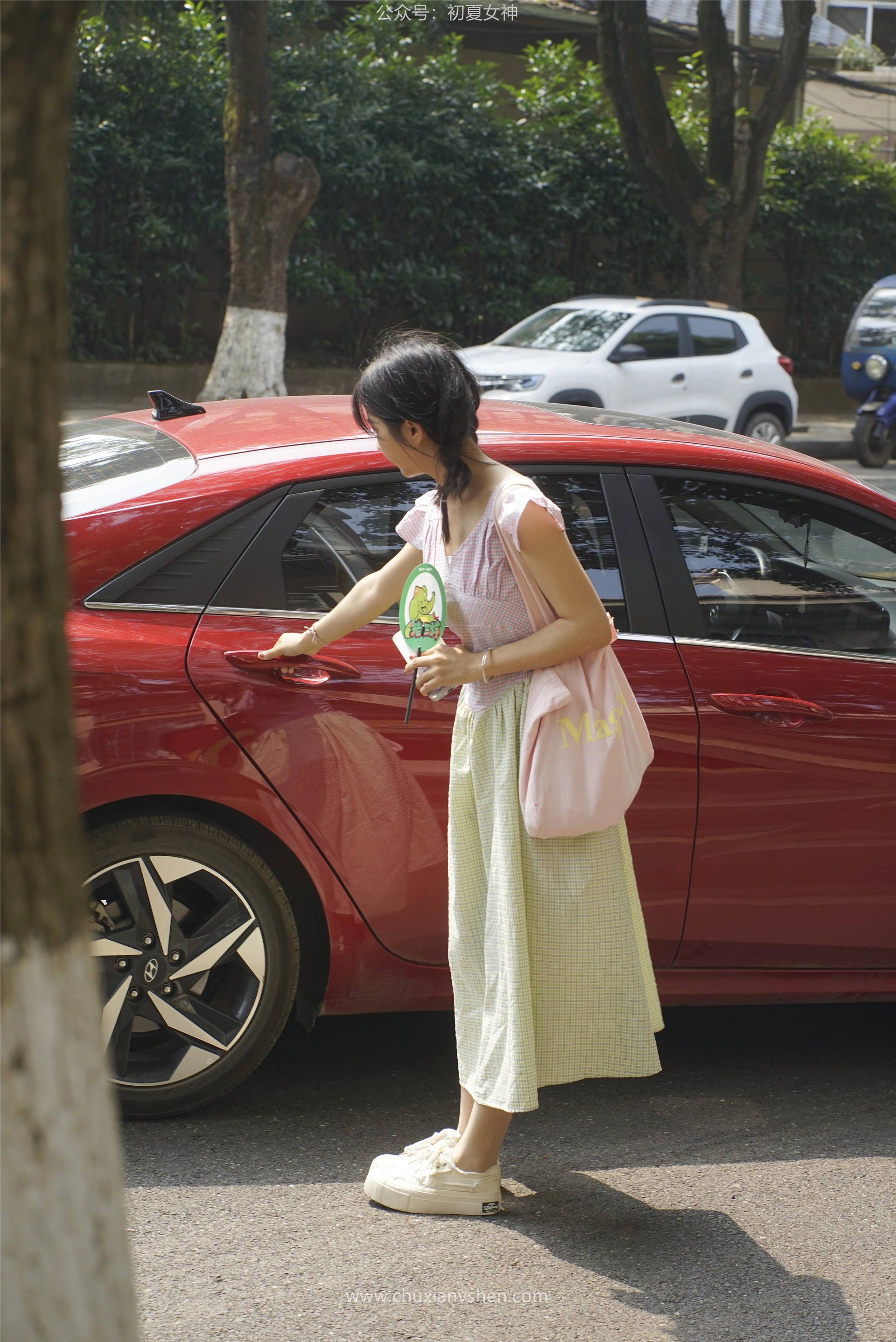初夏女神 NO.057 点点 糖果女孩[168P+1V／6.45GB]