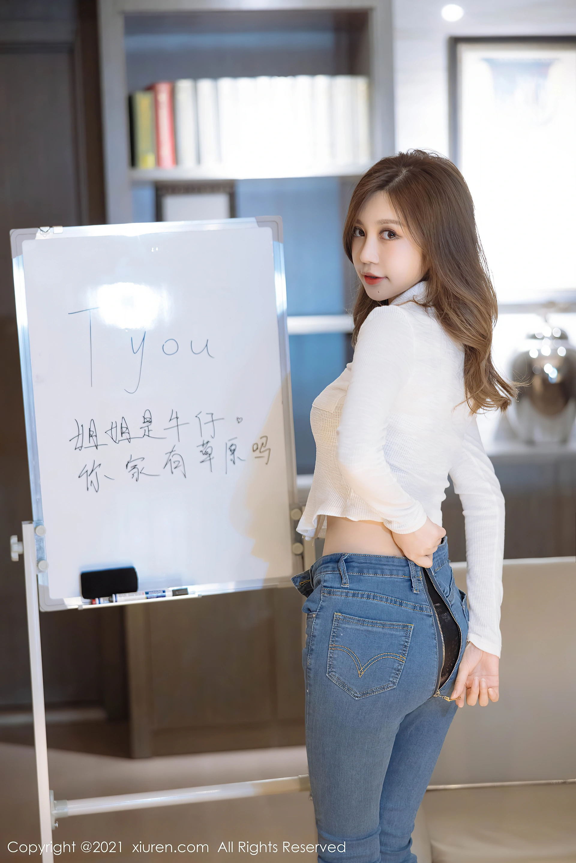 XiuRen秀人网 2021.12.31 No.4415 绮里嘉ula 黑丝美腿[122+1P 1040MB]