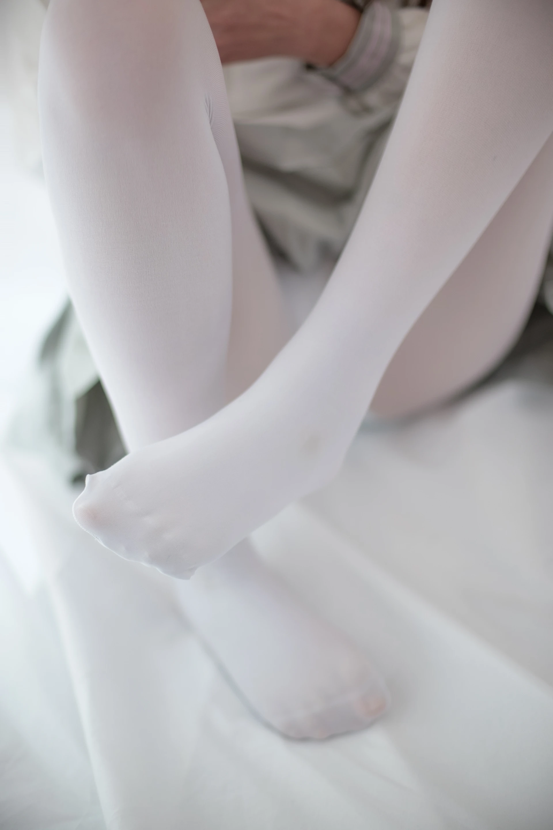 森萝财团 R15-046 [110P-420M]学生装, 森萝财团, 白丝, 美腿