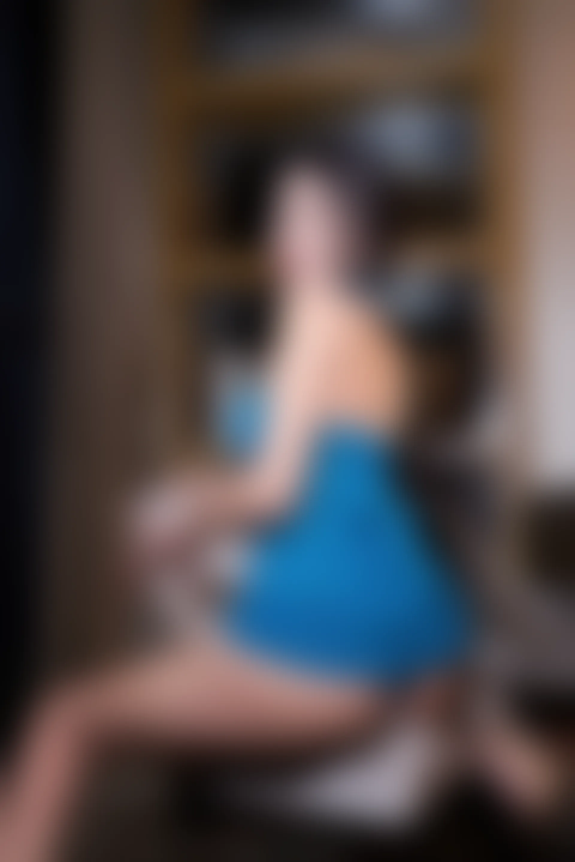 XiuRen秀人网 2021.10.13 No.4058 Emily尹菲 丝袜美腿[61+1P／605MB]