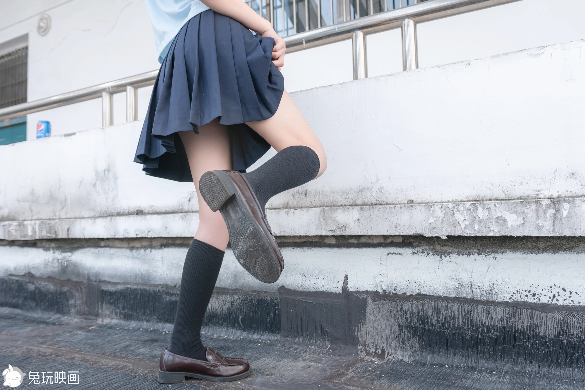 C20.007 绝对领域制服裙 [41P-331MB]