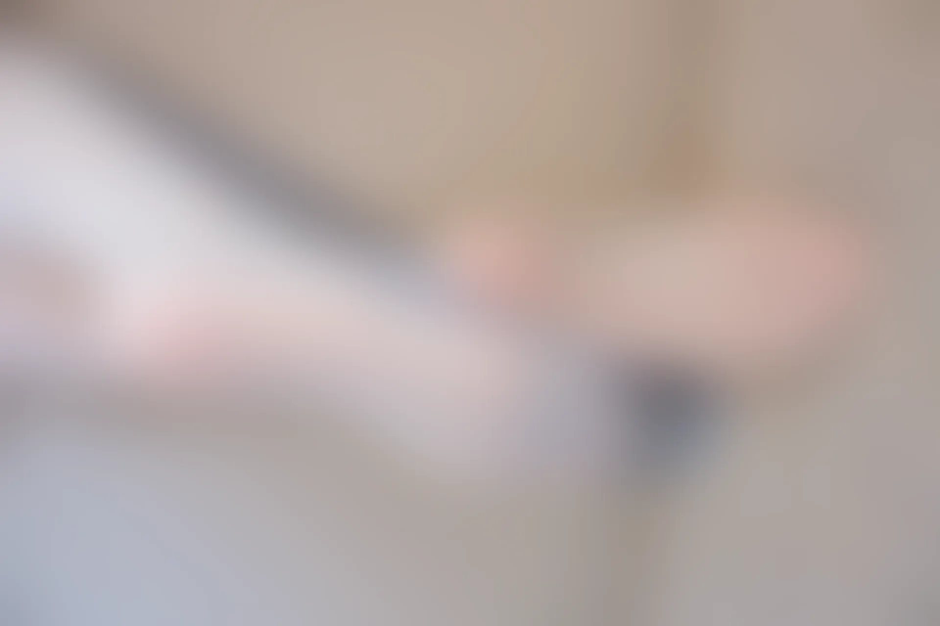 森萝财团 SSR-012 [91P-986M]制服, 森萝财团, 白丝, 美腿