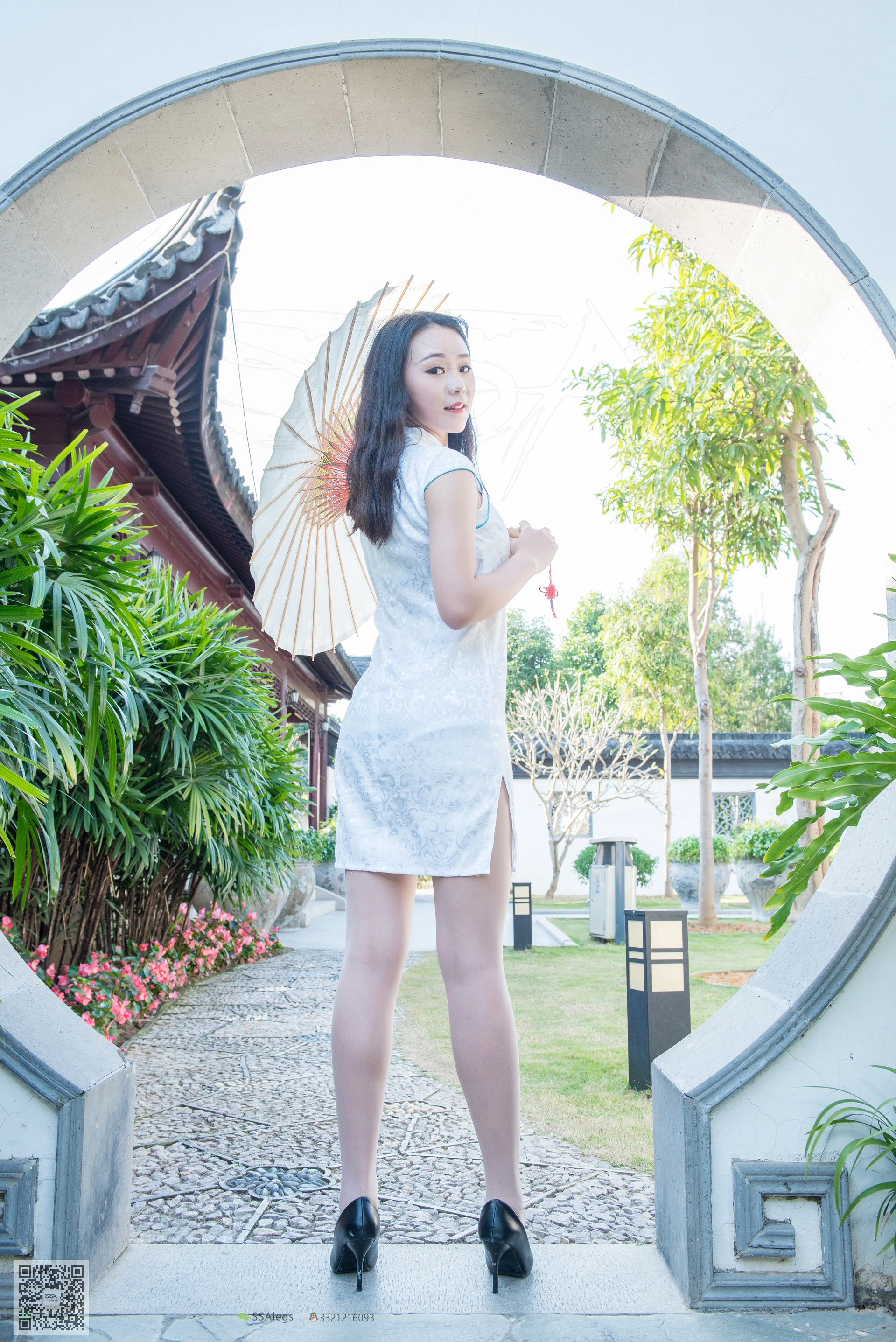SSA丝社 超清写真 NO.043 高姐云云 白色旗袍肉丝古风摄影[99P-1.86GB]