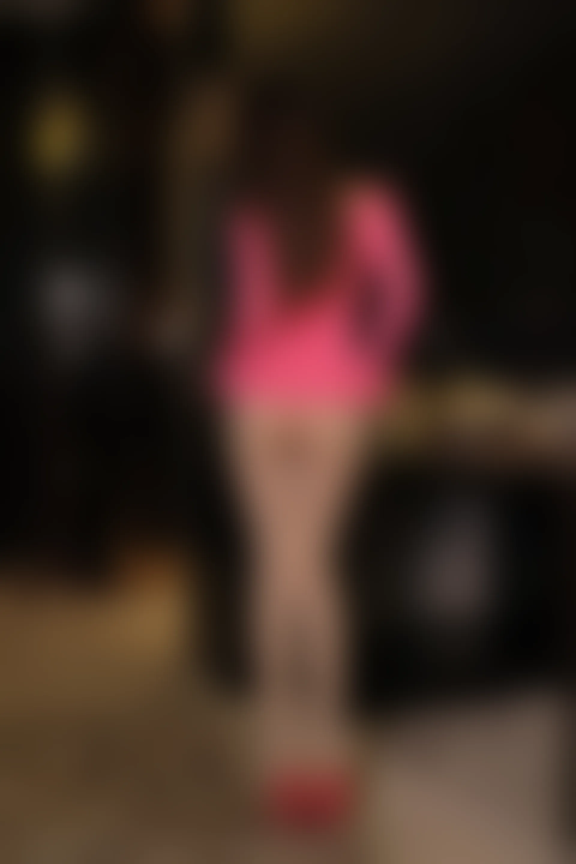 XiuRen秀人网 2021.12.17 No.4350 周慕汐baby 性感美腿[68+1P 696MB]