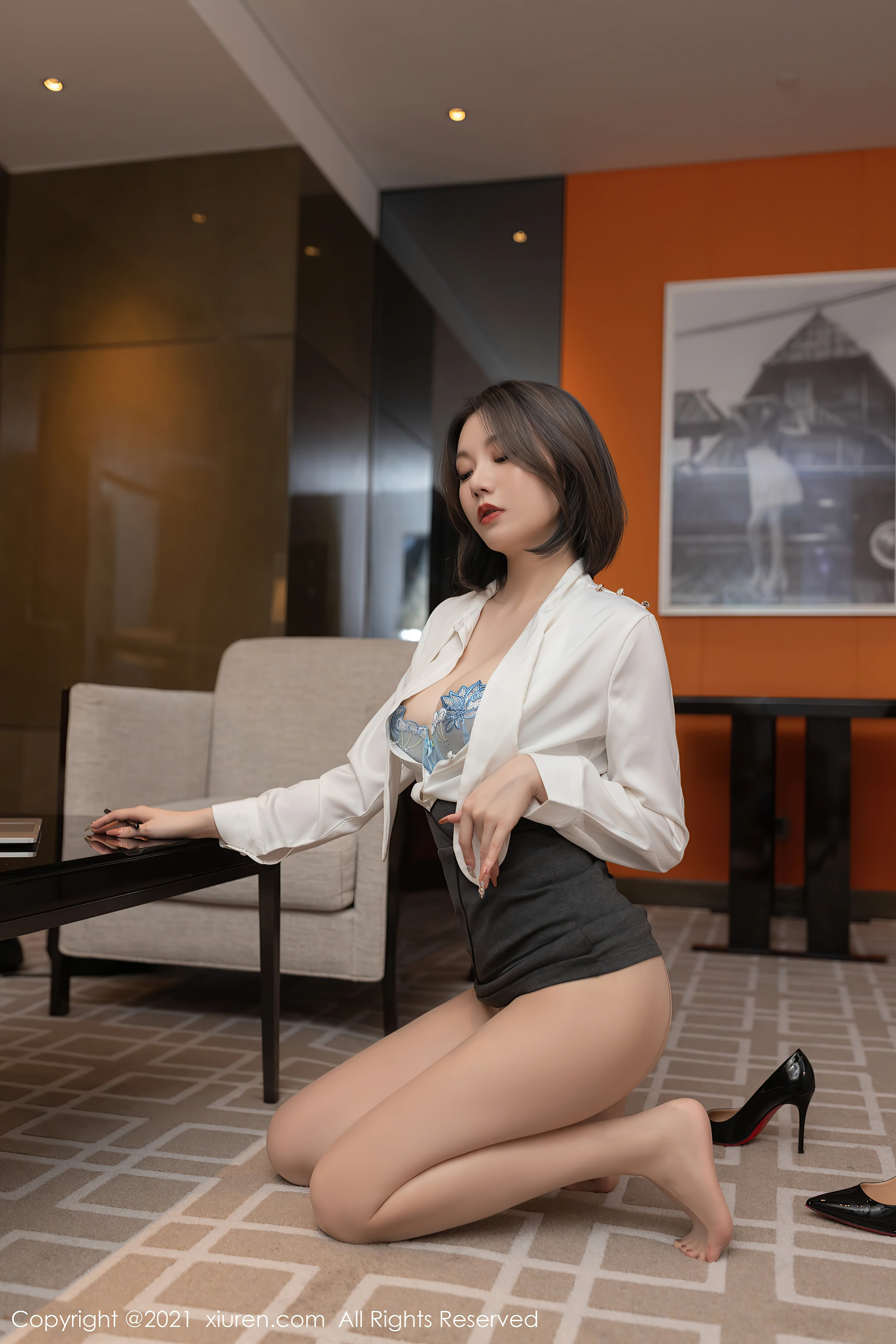 XiuRen秀人网 2021.10.12 No.4051 安然Maleah 重庆旅拍[80+1P／719MB]