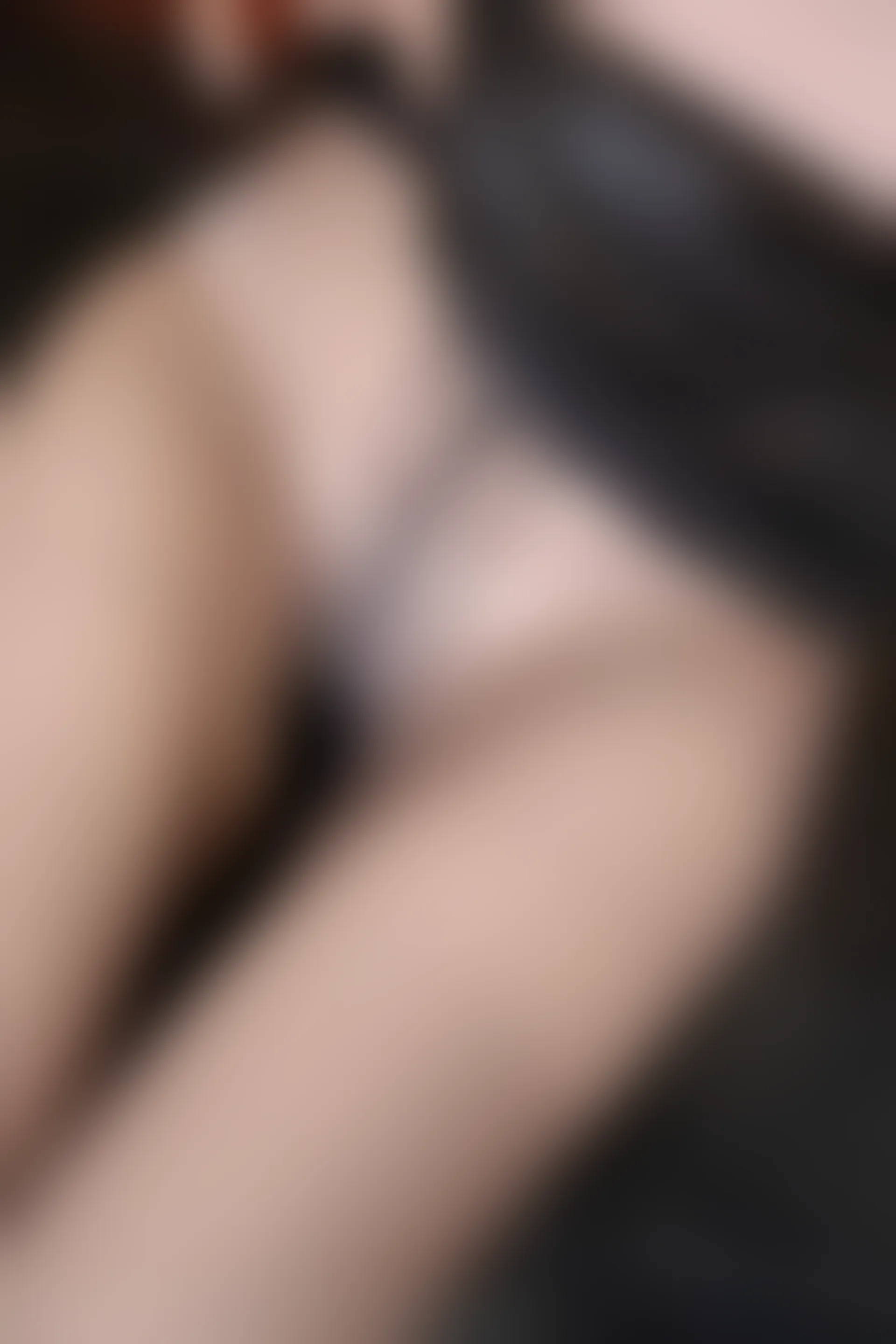 XiuRen秀人网 2022.02.18 No.4606 芝芝Booty 御姐美腿[78+1P 644MB]