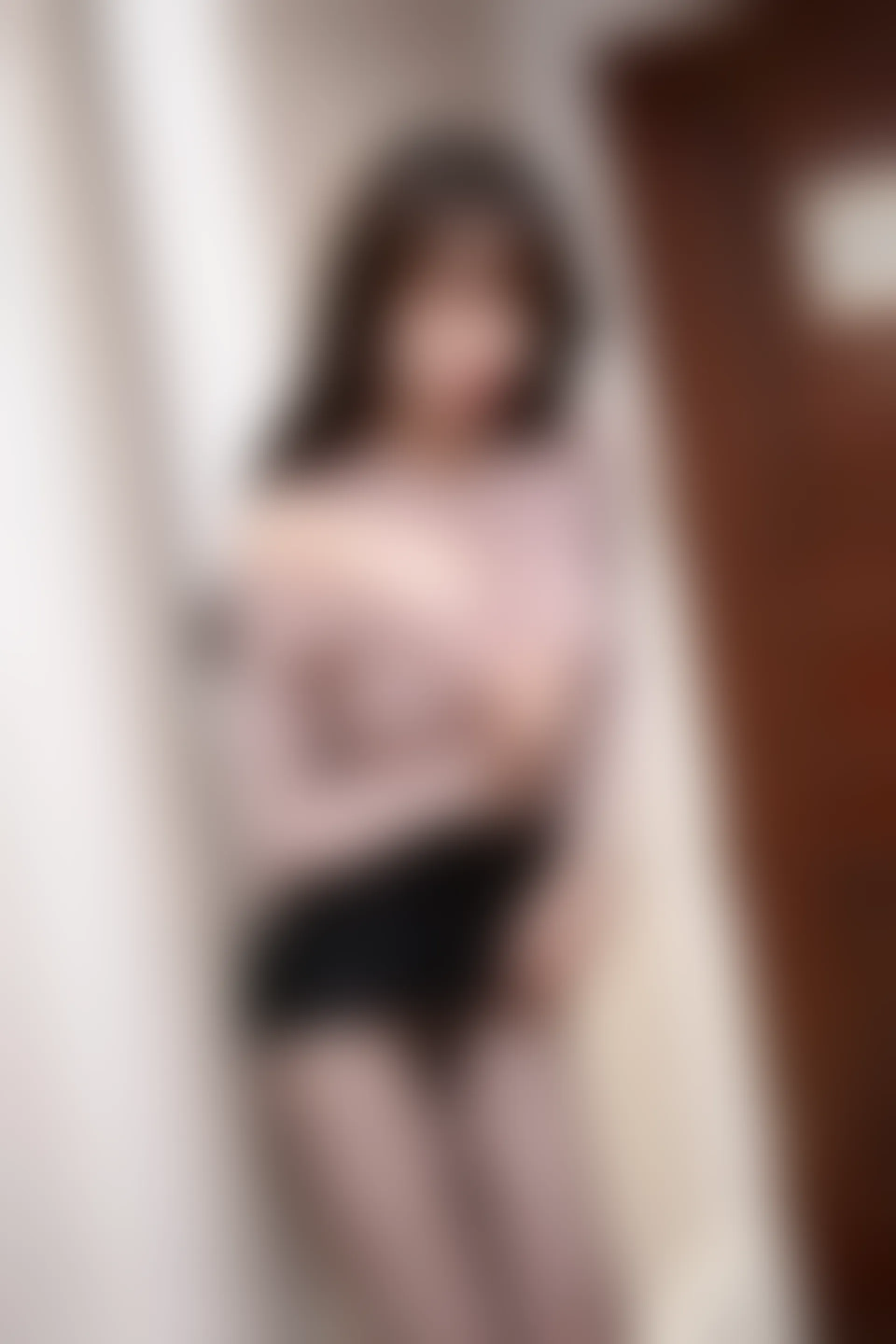 XiuRen秀人网 2022.02.18 No.4606 芝芝Booty 御姐美腿[78+1P 644MB]