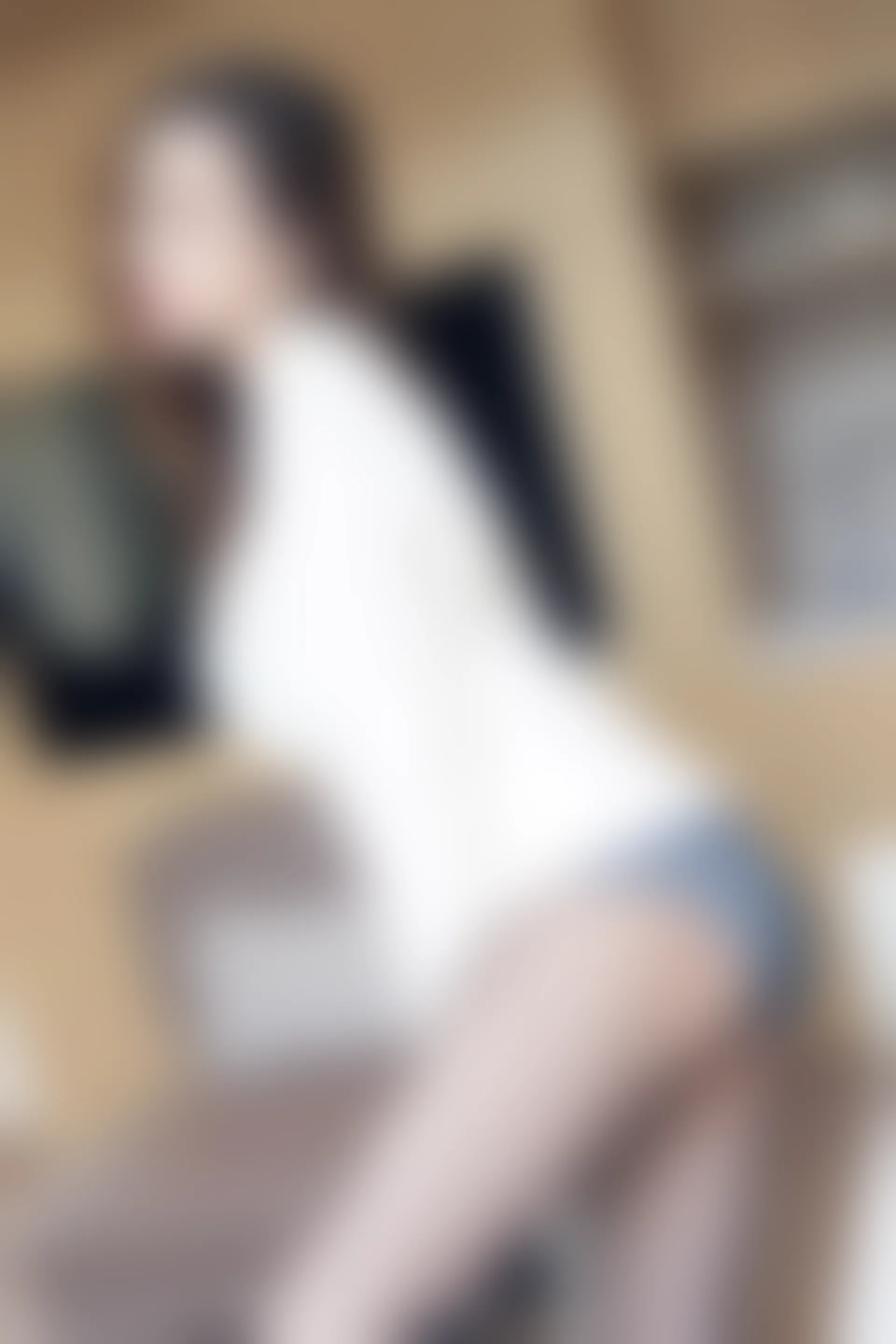 XiuRen秀人网 2021.12.01 No.4288 艾静香 御姐黑丝[45+1P 502MB]