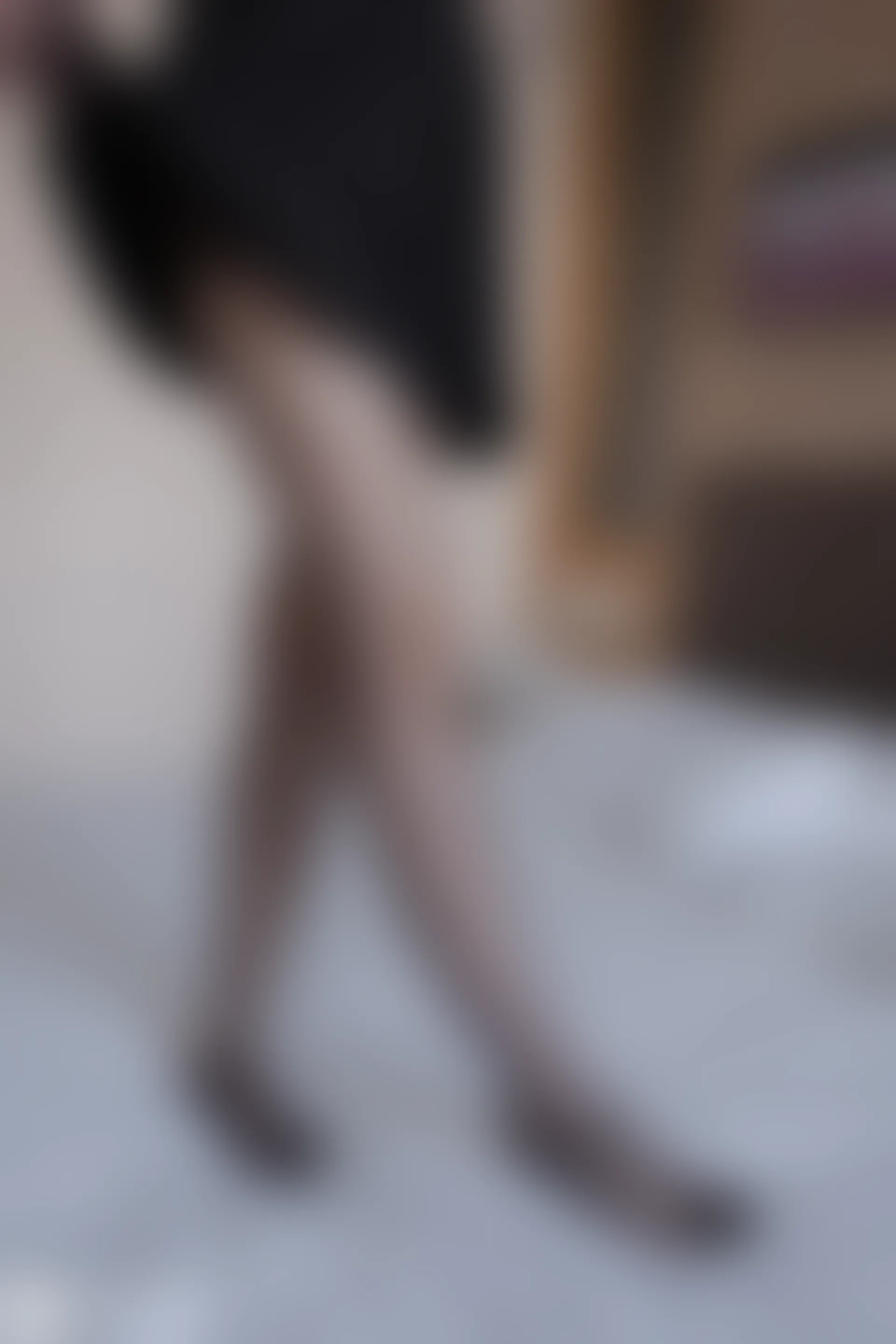 C23.004 黑色裙子 [40P-72MB]