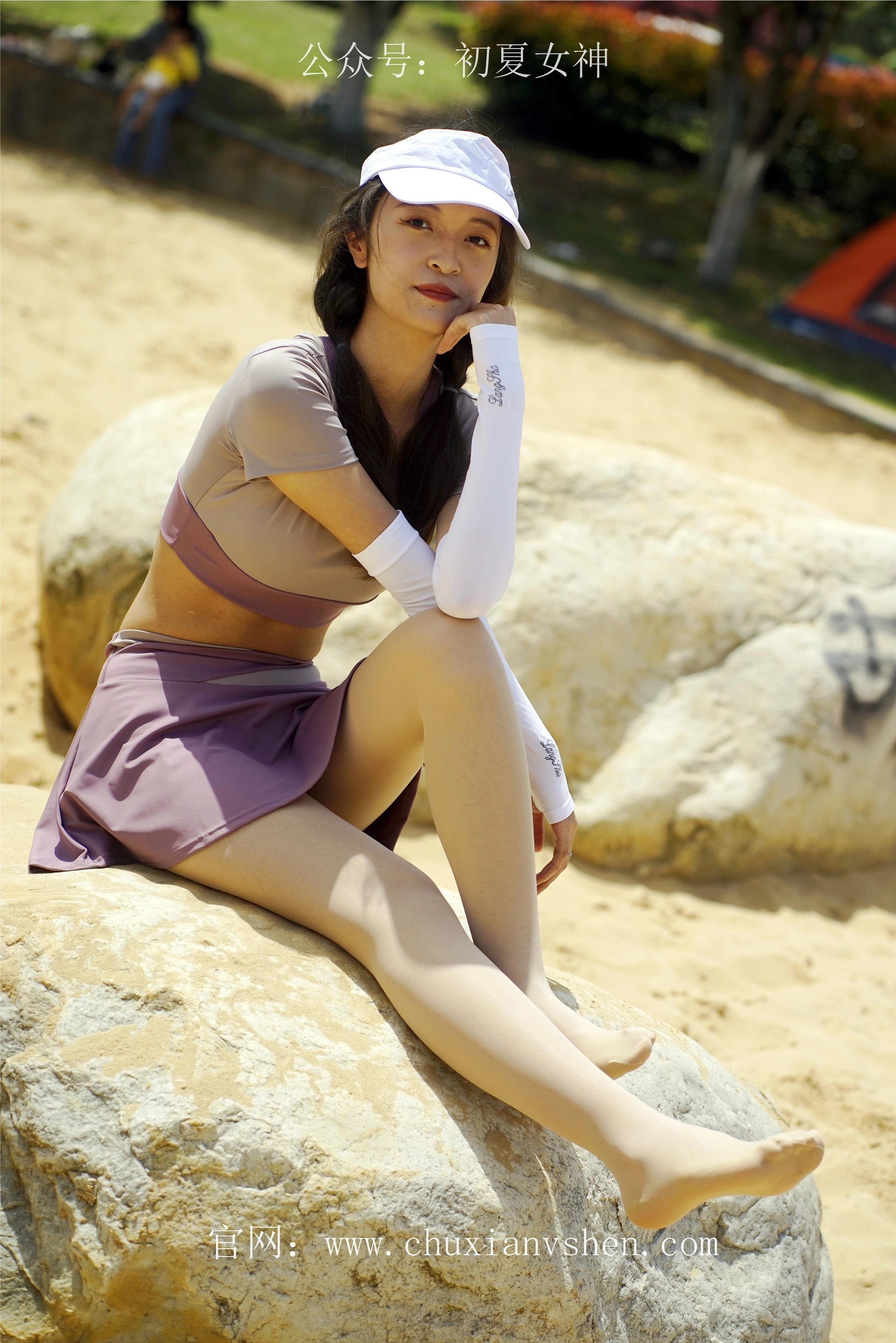 初夏女神 NO.069 依依 邻家女孩-运动篇[131P+1V／4.62GB]