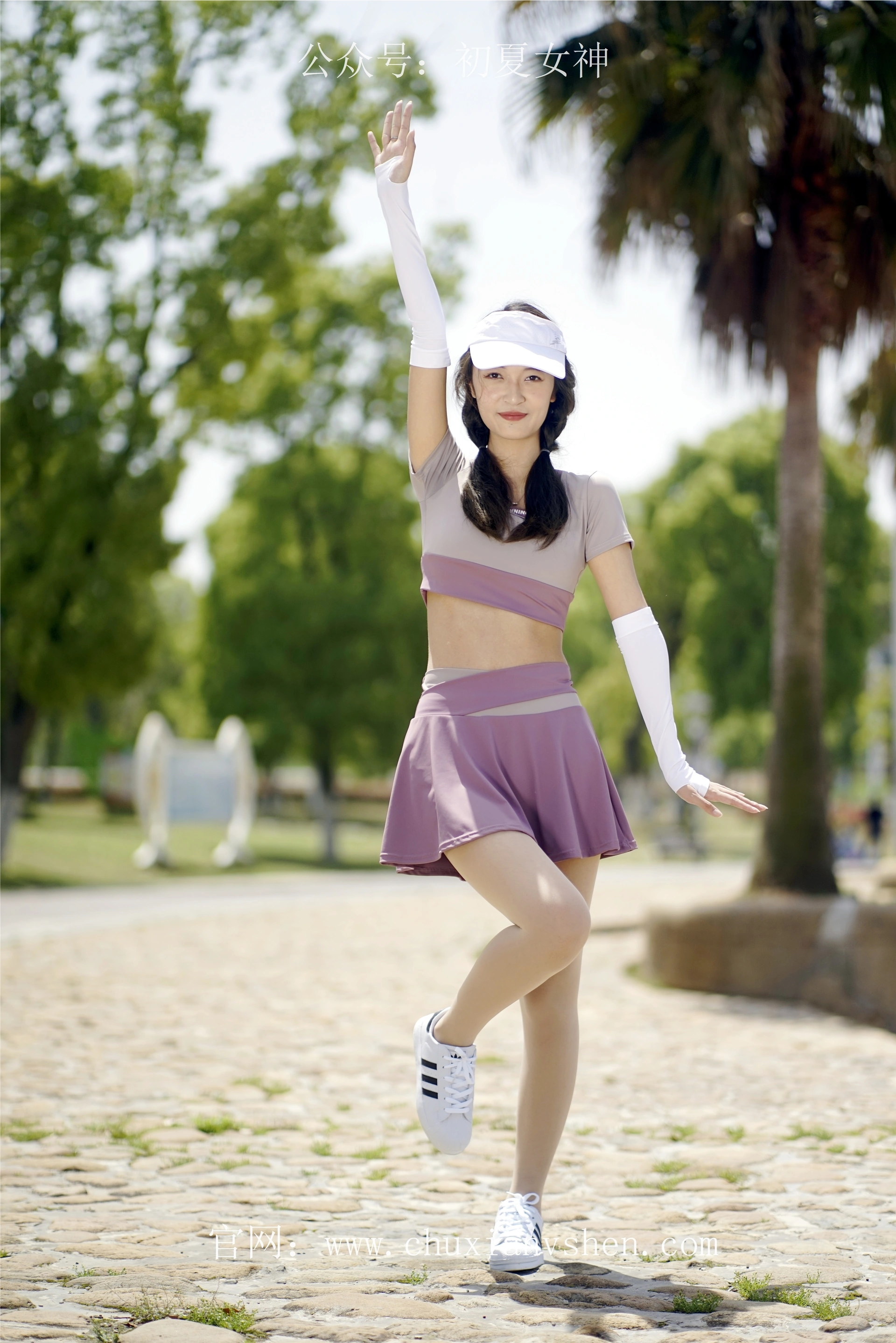 初夏女神 NO.069 依依 邻家女孩-运动篇[131P+1V／4.62GB]