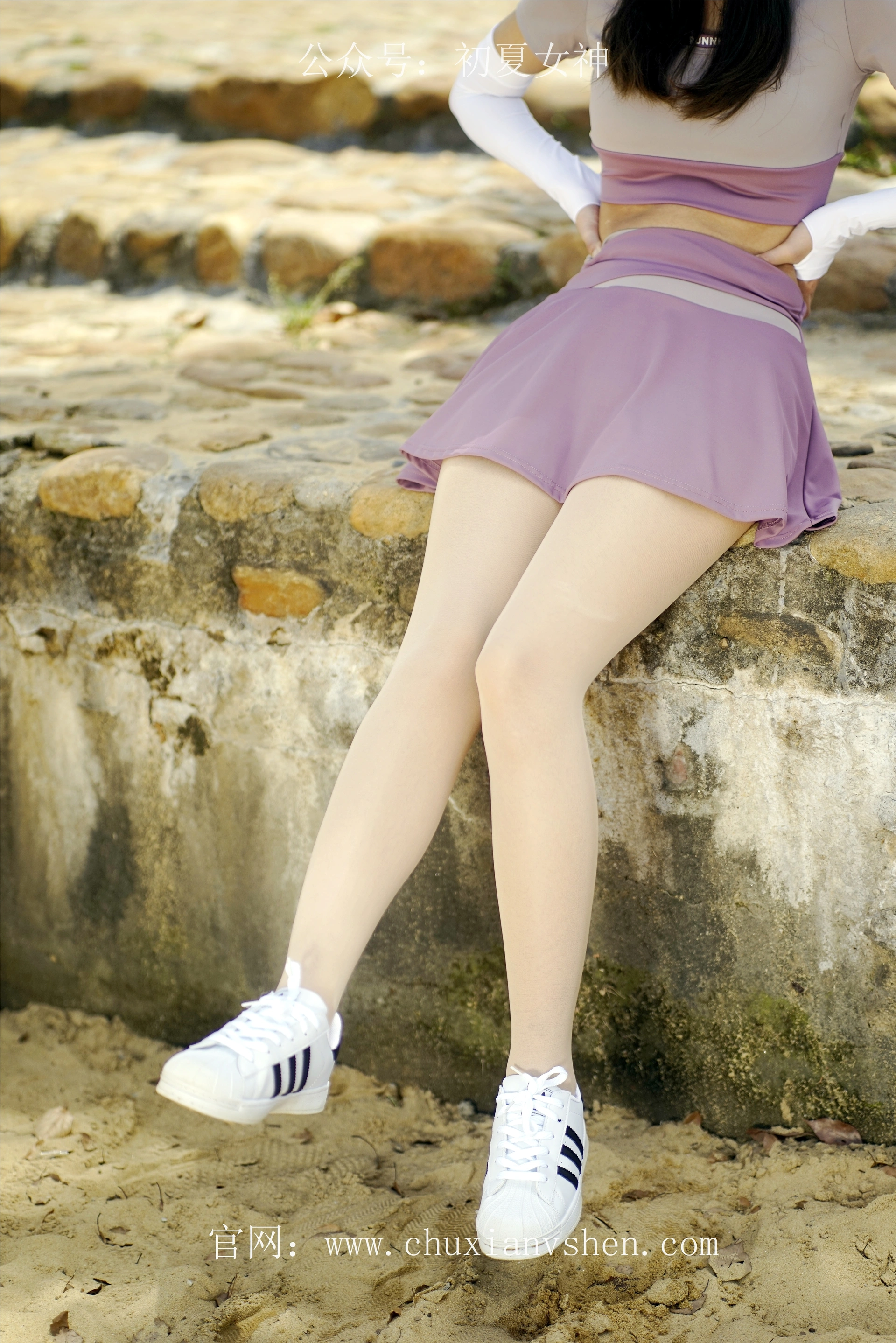 初夏女神 NO.069 依依 邻家女孩-运动篇[131P+1V／4.62GB]