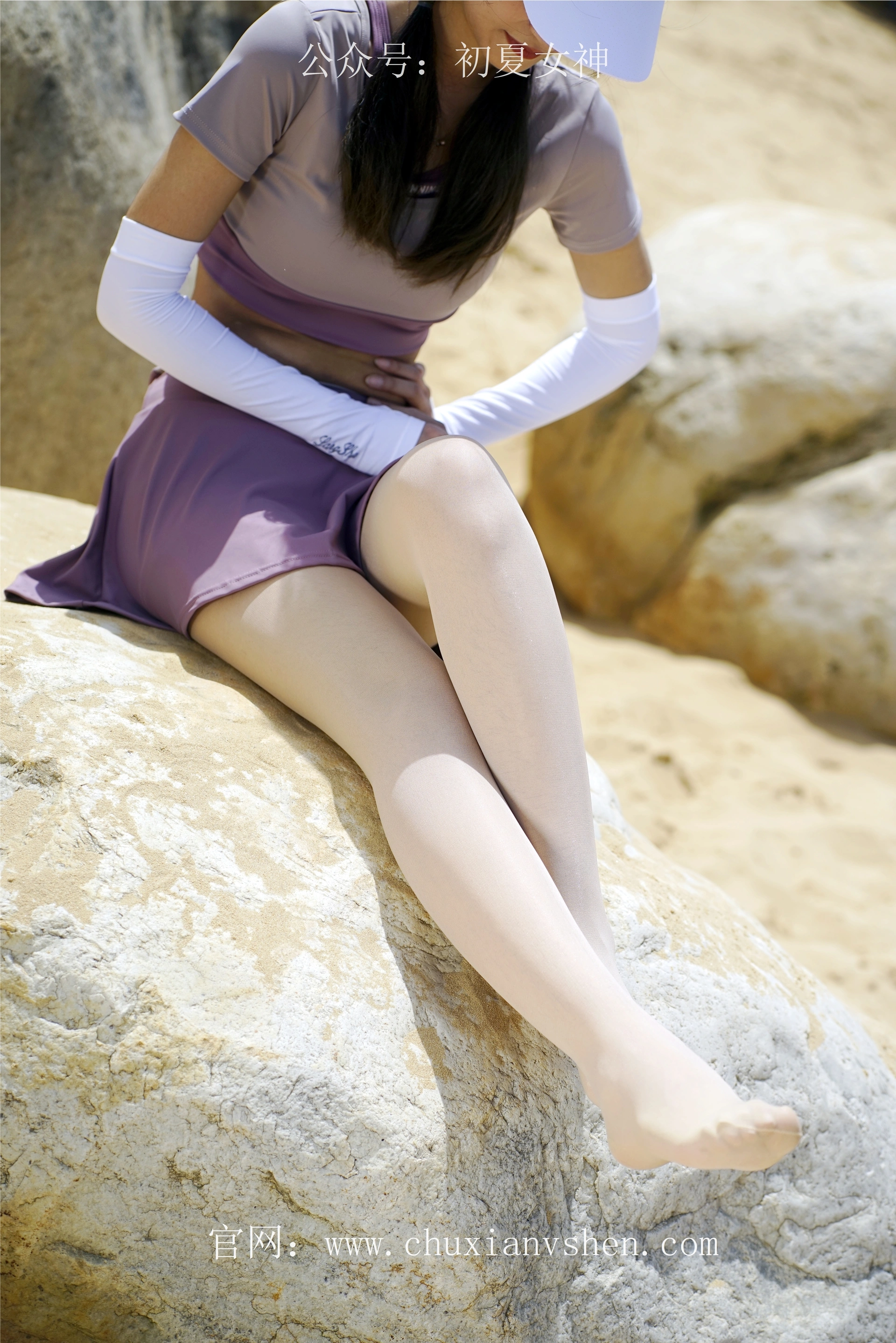 初夏女神 NO.069 依依 邻家女孩-运动篇[131P+1V／4.62GB]